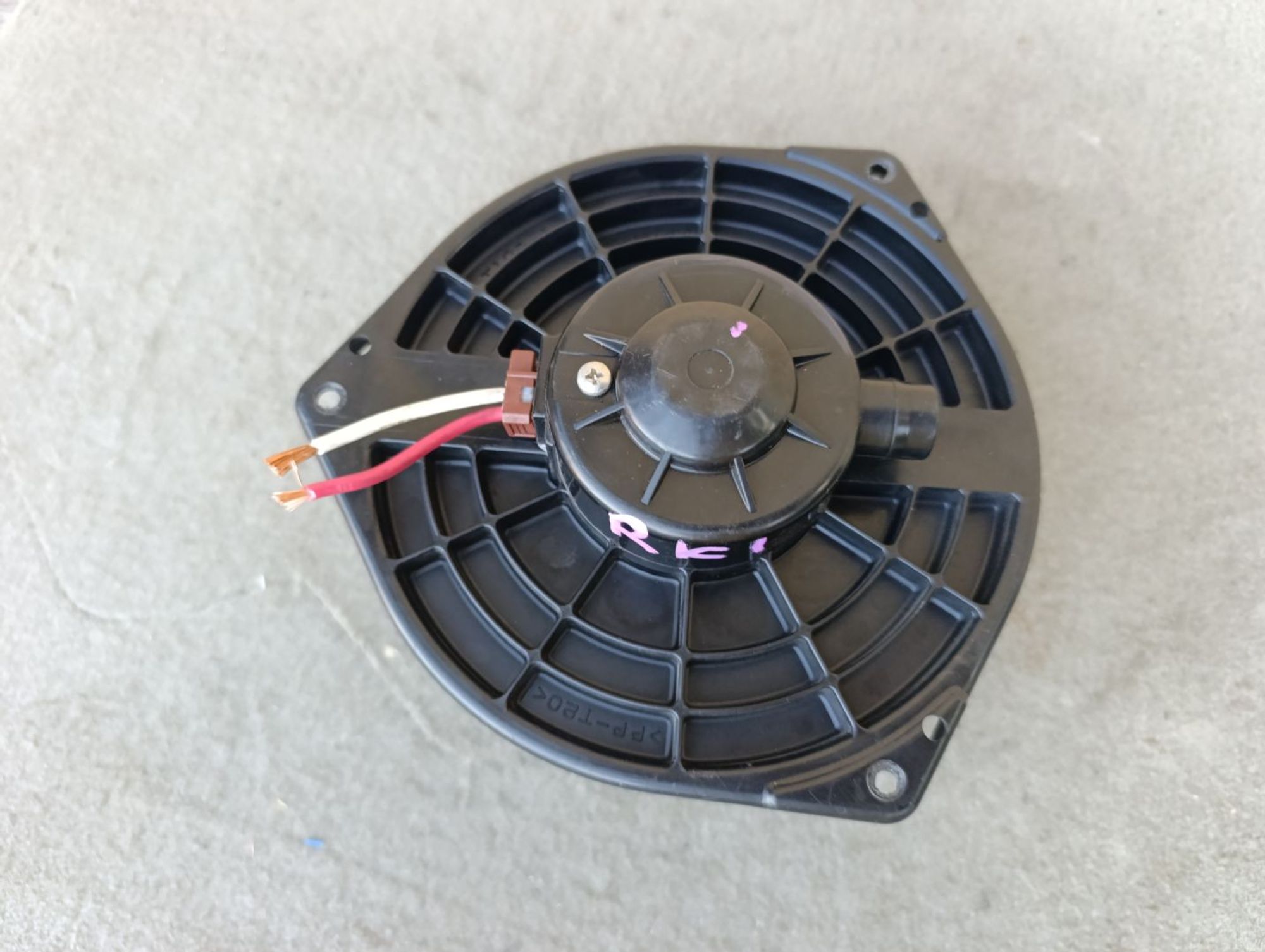 https://ycs.partsauto.market/partsauto-images/thmbs/userImages/d9b05010c61782443e0b3e264cf05921/part/b074e2e2-3de7-4ada-9119-046161356a5f_1785423649281.jpg