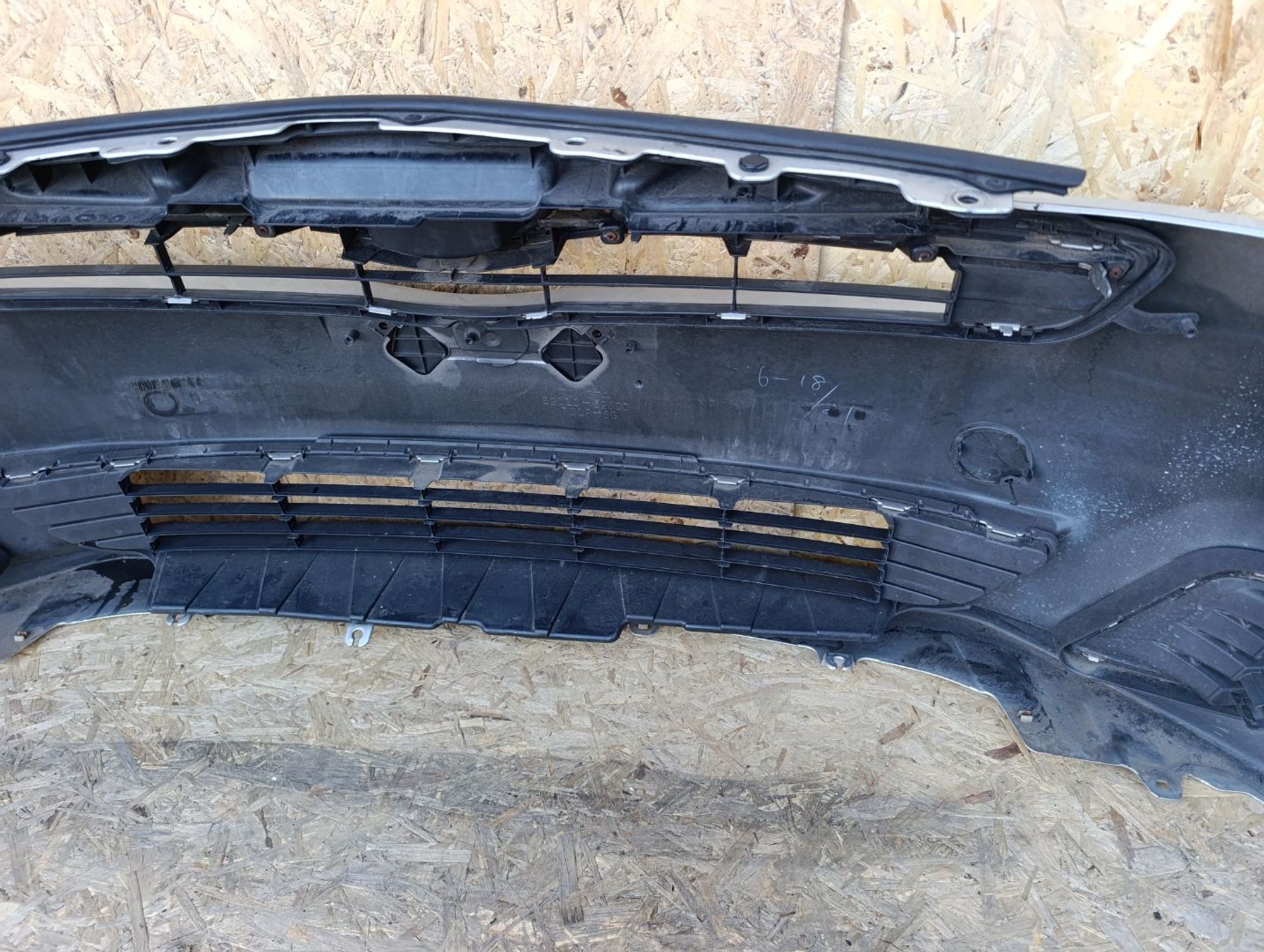 https://ycs.partsauto.market/partsauto-images/thmbs/userImages/d9b05010c61782443e0b3e264cf05921/part/b25d97d4-f987-4b2b-82e5-091e4cd96fe9_1783008196582.jpg