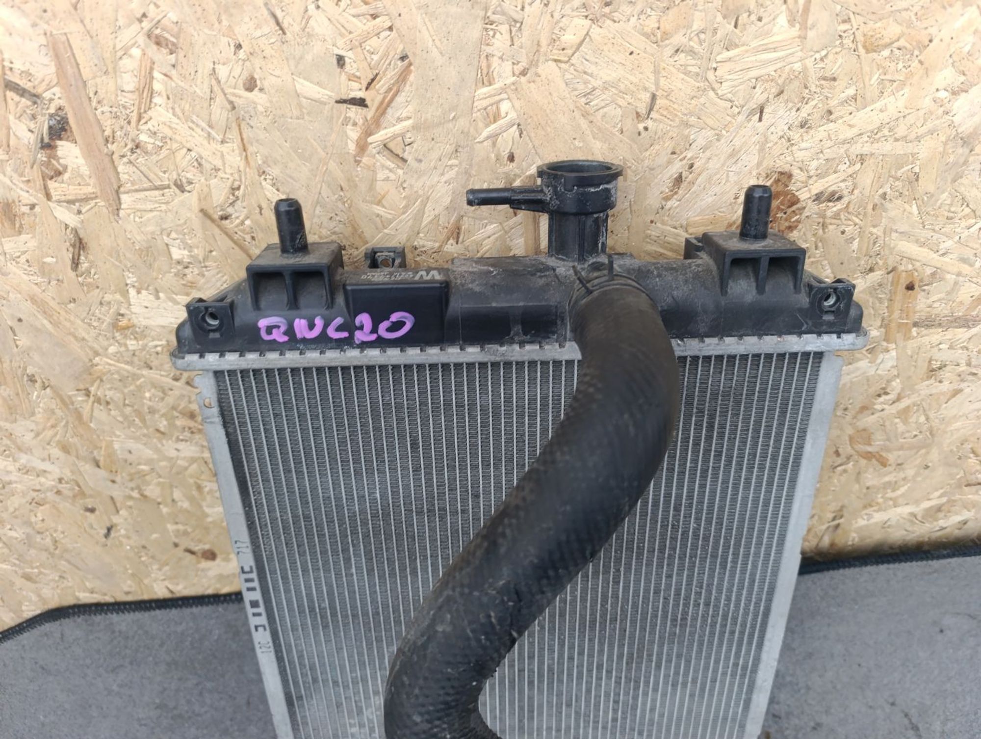 Радиатор основной Toyota bB QNC21, 5300 рублей, Ленина