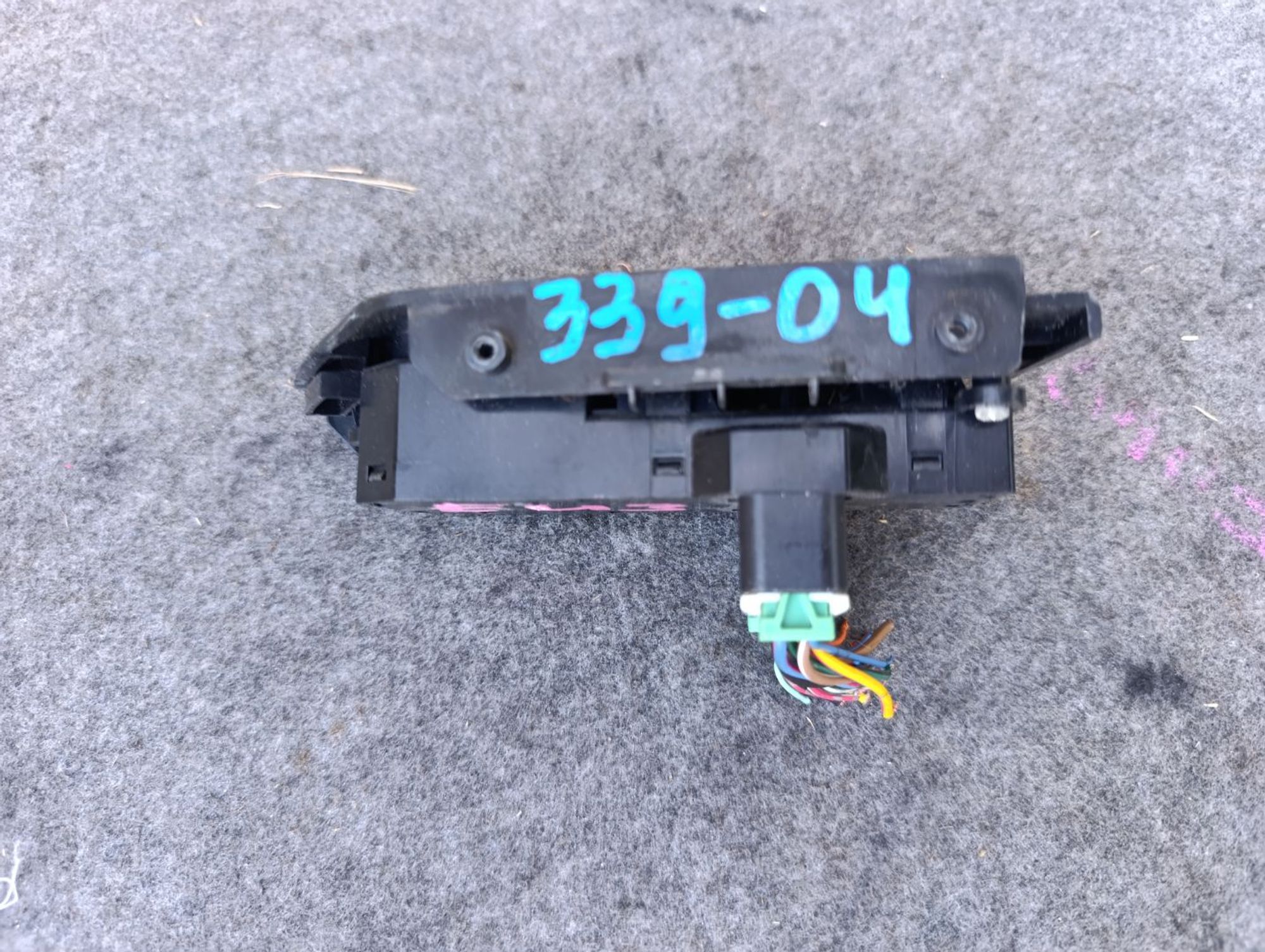 https://ycs.partsauto.market/partsauto-images/thmbs/userImages/d9b05010c61782443e0b3e264cf05921/part/b44af682-b8a5-4de2-8d74-dd1c9c9ca034_1783433029078.jpg