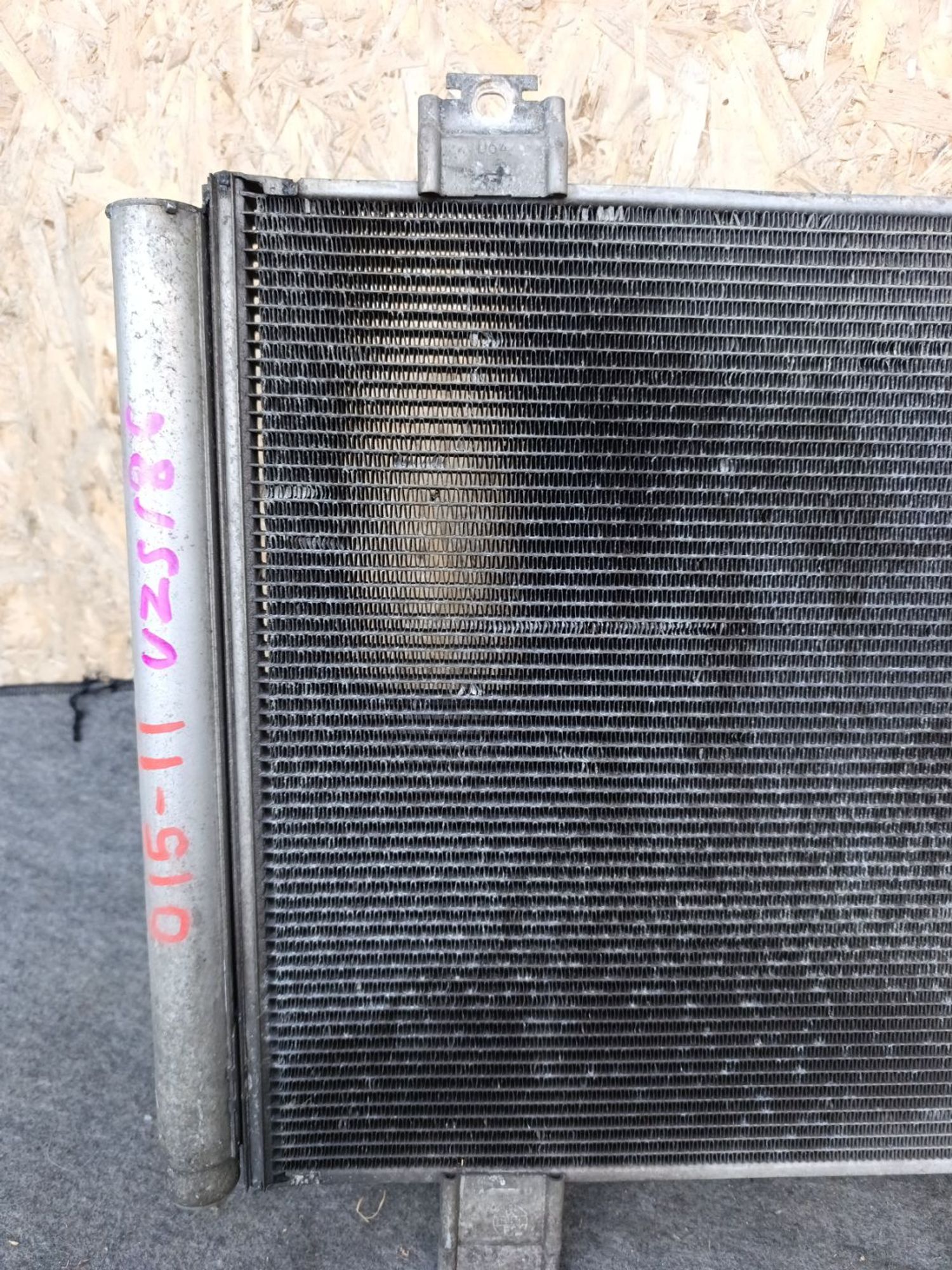 https://ycs.partsauto.market/partsauto-images/thmbs/userImages/d9b05010c61782443e0b3e264cf05921/part/b452f27b-dca4-47e4-ab69-8b82ec96717c_1781626339496.jpg