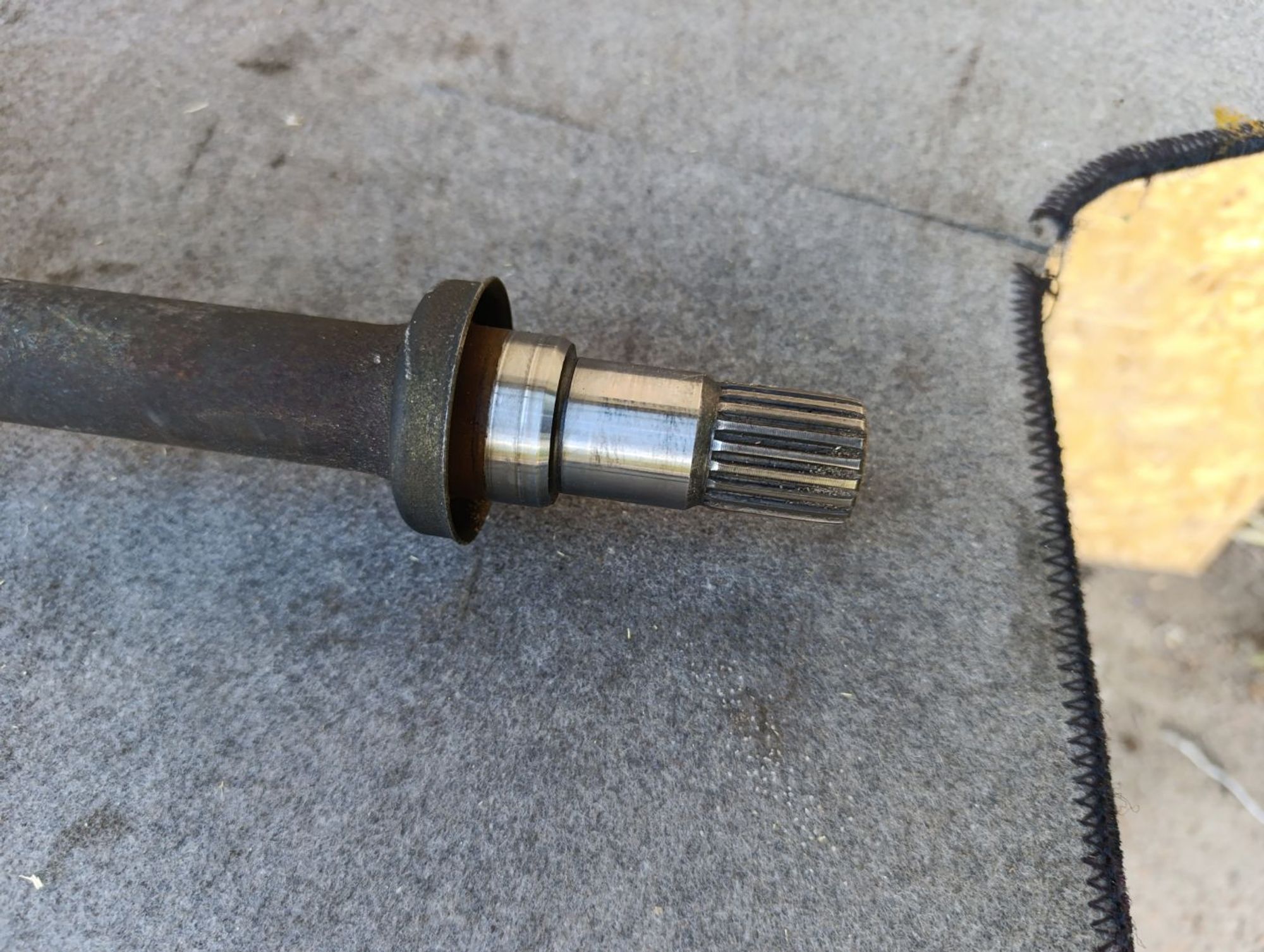 https://ycs.partsauto.market/partsauto-images/thmbs/userImages/d9b05010c61782443e0b3e264cf05921/part/b4926545-d060-4592-9e83-09f5b64c3f1f_1783775048029.jpg