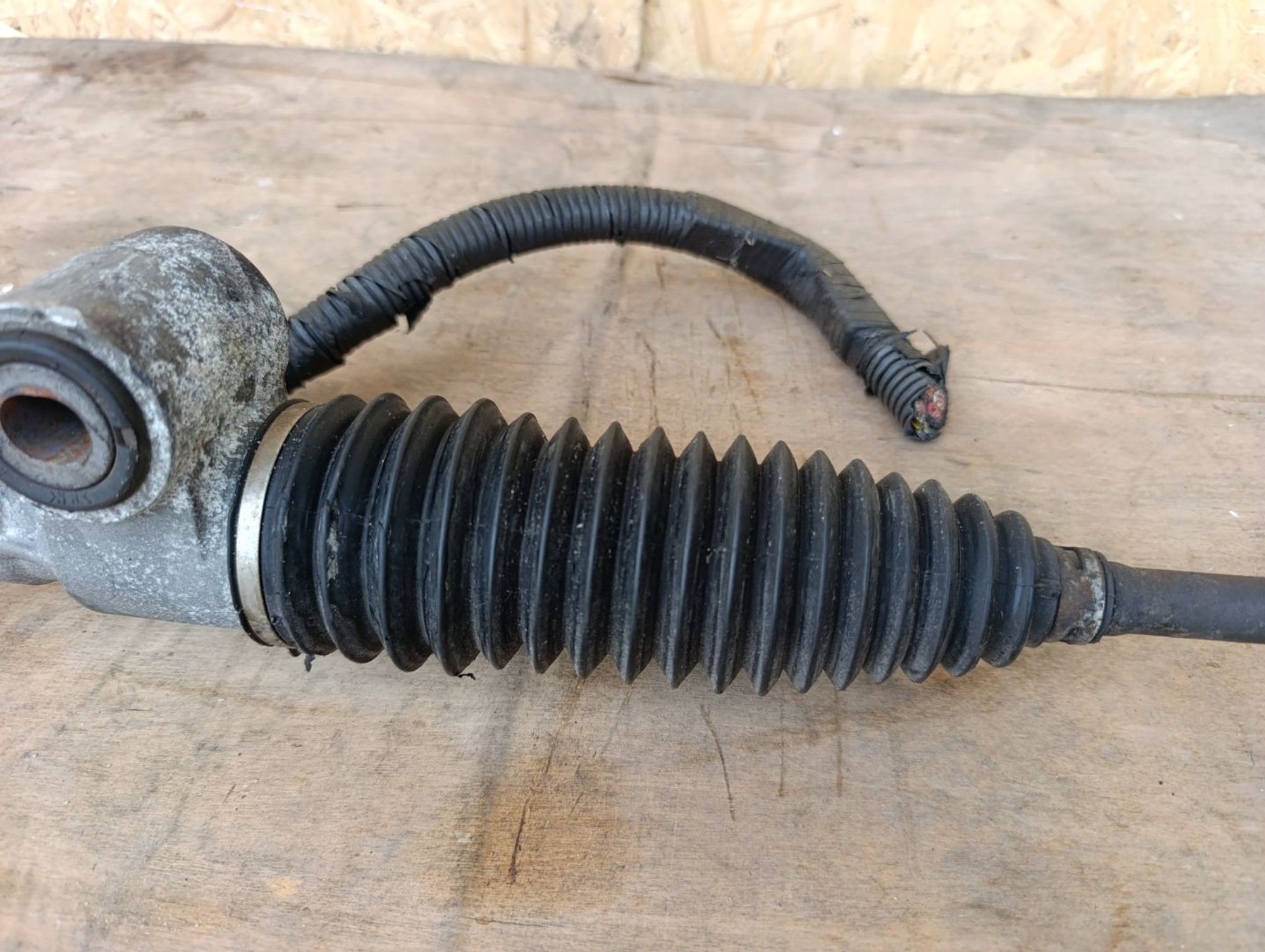 https://ycs.partsauto.market/partsauto-images/thmbs/userImages/d9b05010c61782443e0b3e264cf05921/part/b5931682-3800-4ad7-a609-4e0d19b95228_1784213417235.jpg