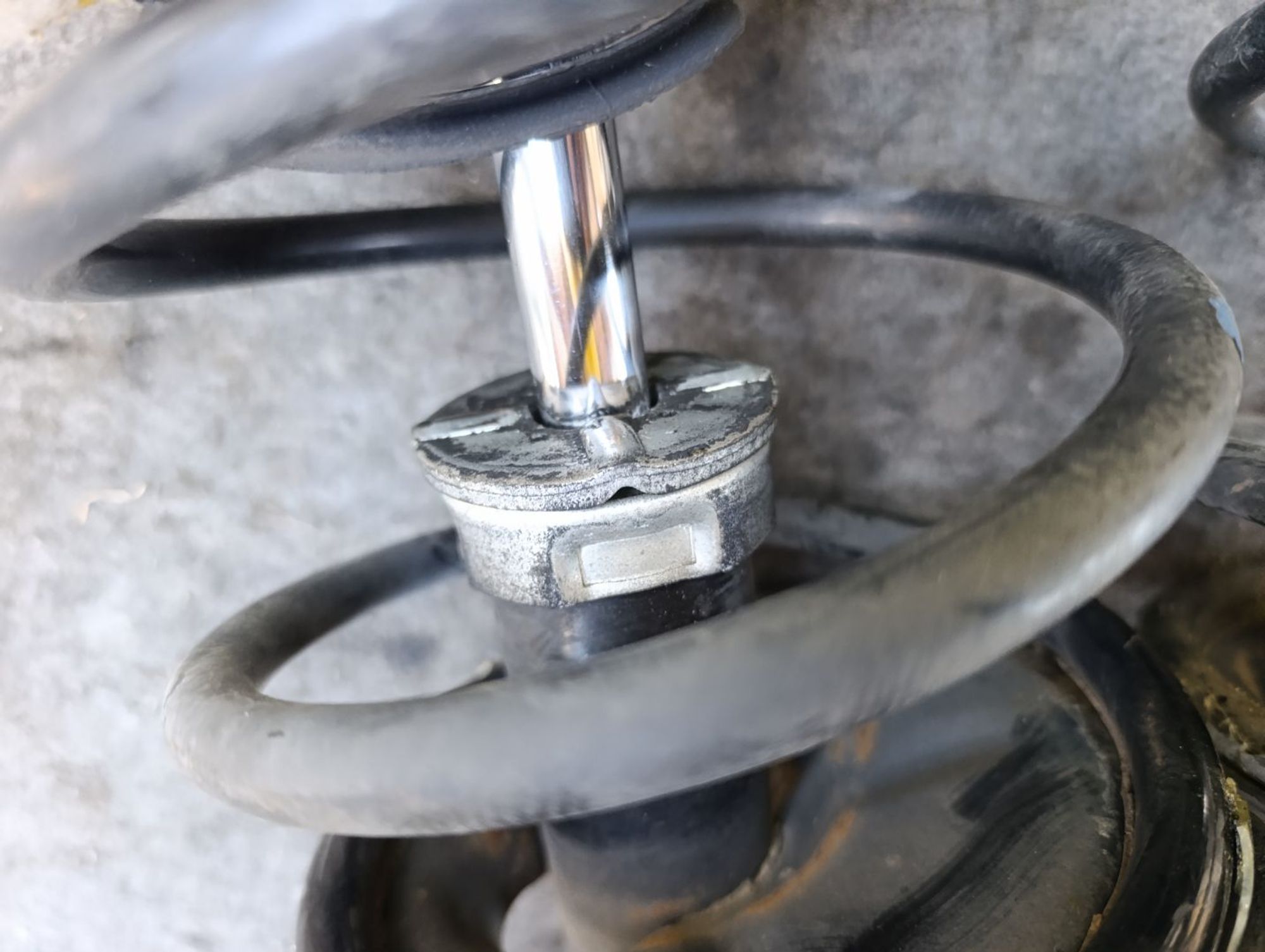 https://ycs.partsauto.market/partsauto-images/thmbs/userImages/d9b05010c61782443e0b3e264cf05921/part/b5cedcbd-4002-459b-8a05-2d780e923ba7_1784191883007.jpg
