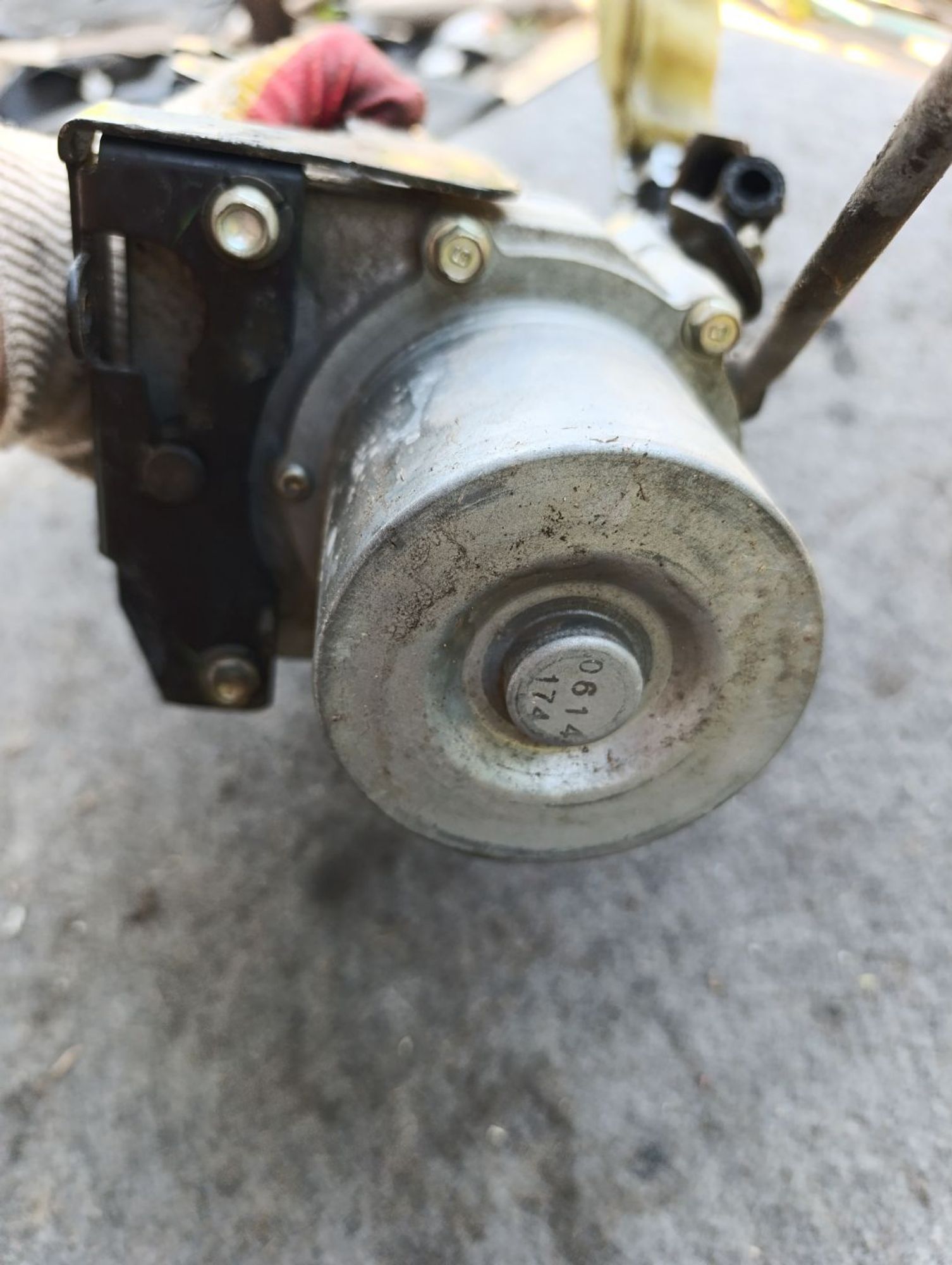 https://ycs.partsauto.market/partsauto-images/thmbs/userImages/d9b05010c61782443e0b3e264cf05921/part/b616047b-4aff-4728-b347-a552096c55a5_1783069658982.jpg