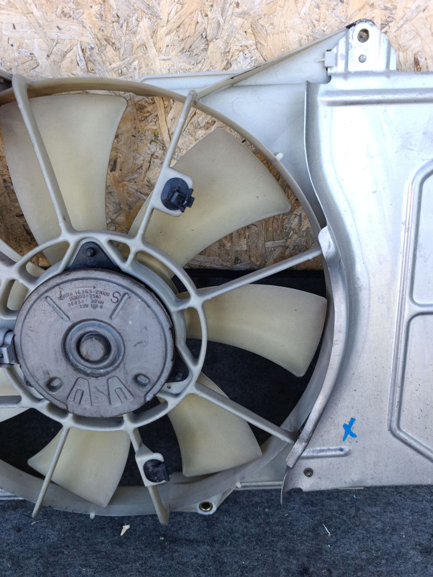 https://ycs.partsauto.market/partsauto-images/thmbs/userImages/d9b05010c61782443e0b3e264cf05921/part/b79c4c7c-1086-490b-9fda-1f9c1d6394d1_1781532760181.jpg