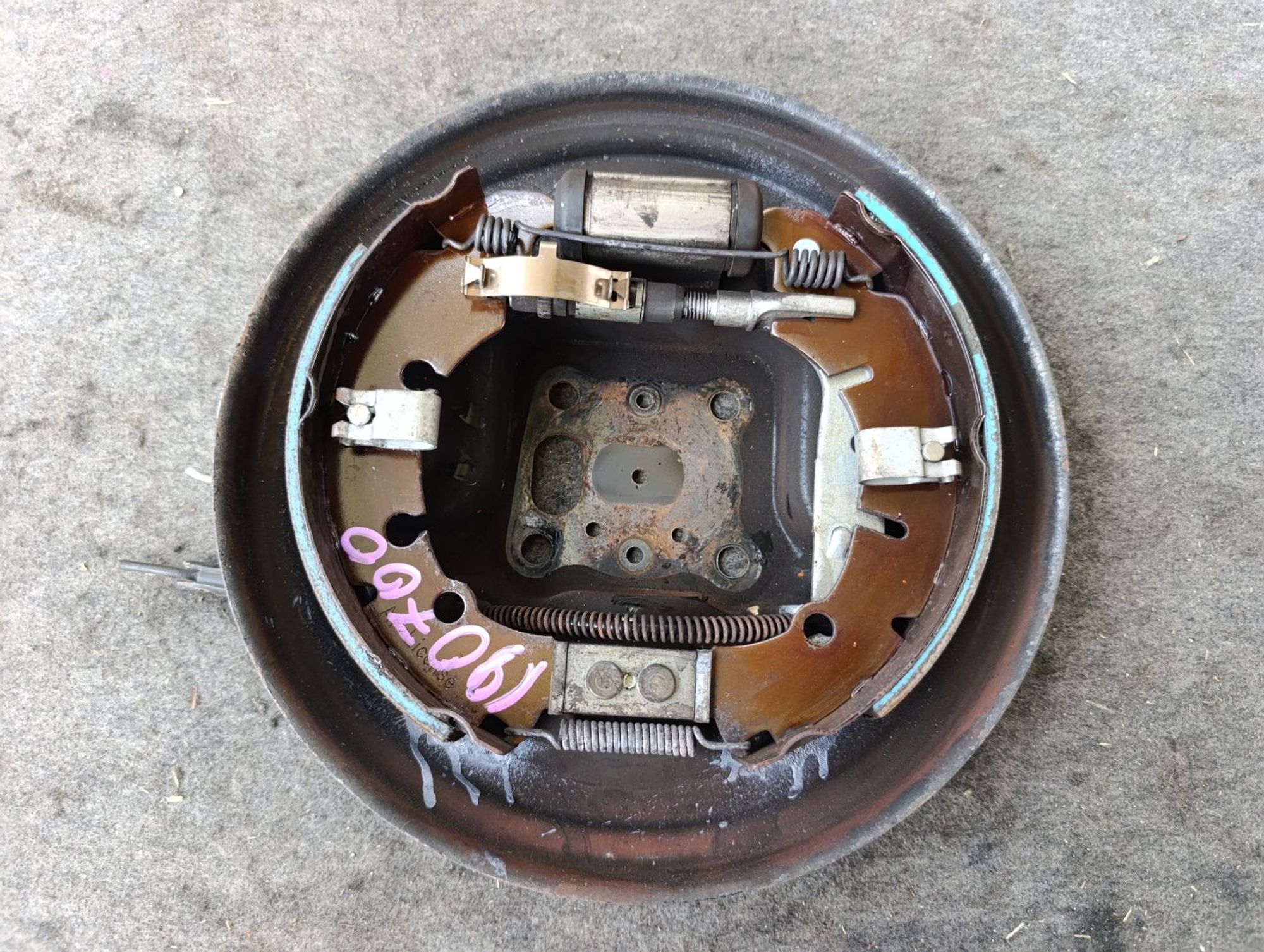 https://ycs.partsauto.market/partsauto-images/thmbs/userImages/d9b05010c61782443e0b3e264cf05921/part/b91914d4-e42b-4339-b44a-685537613e38_1784453685505.jpg
