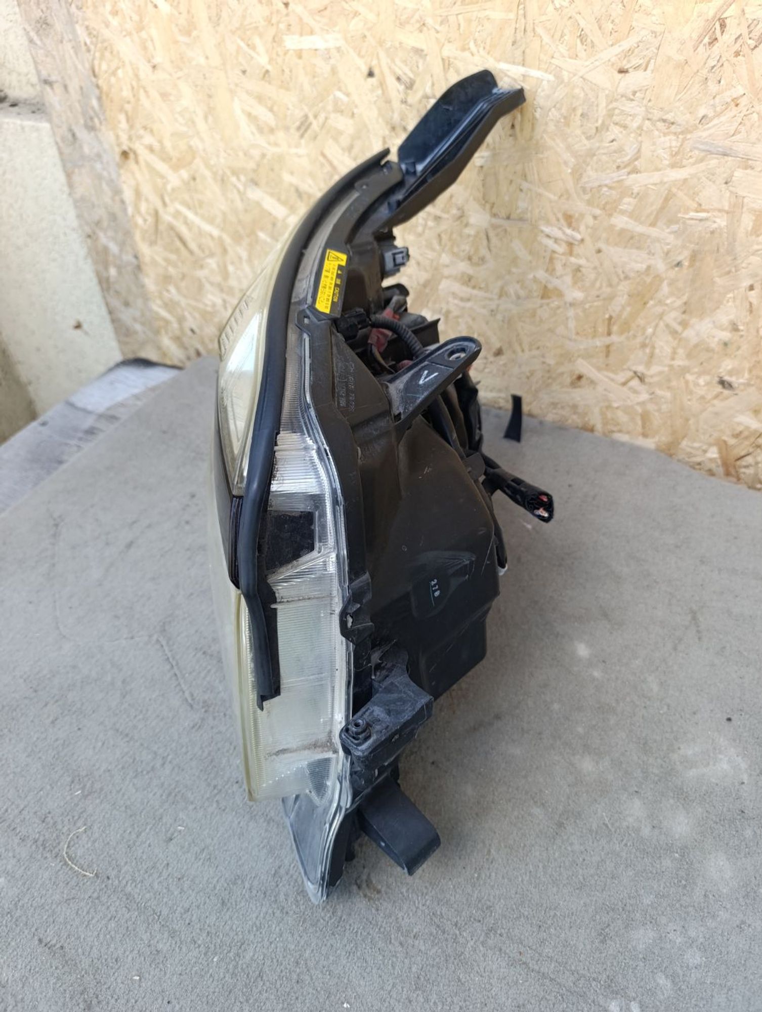 https://ycs.partsauto.market/partsauto-images/thmbs/userImages/d9b05010c61782443e0b3e264cf05921/part/b95e5a7d-b2e6-450a-9c2d-8389dc2c5870_1785406865530.jpg