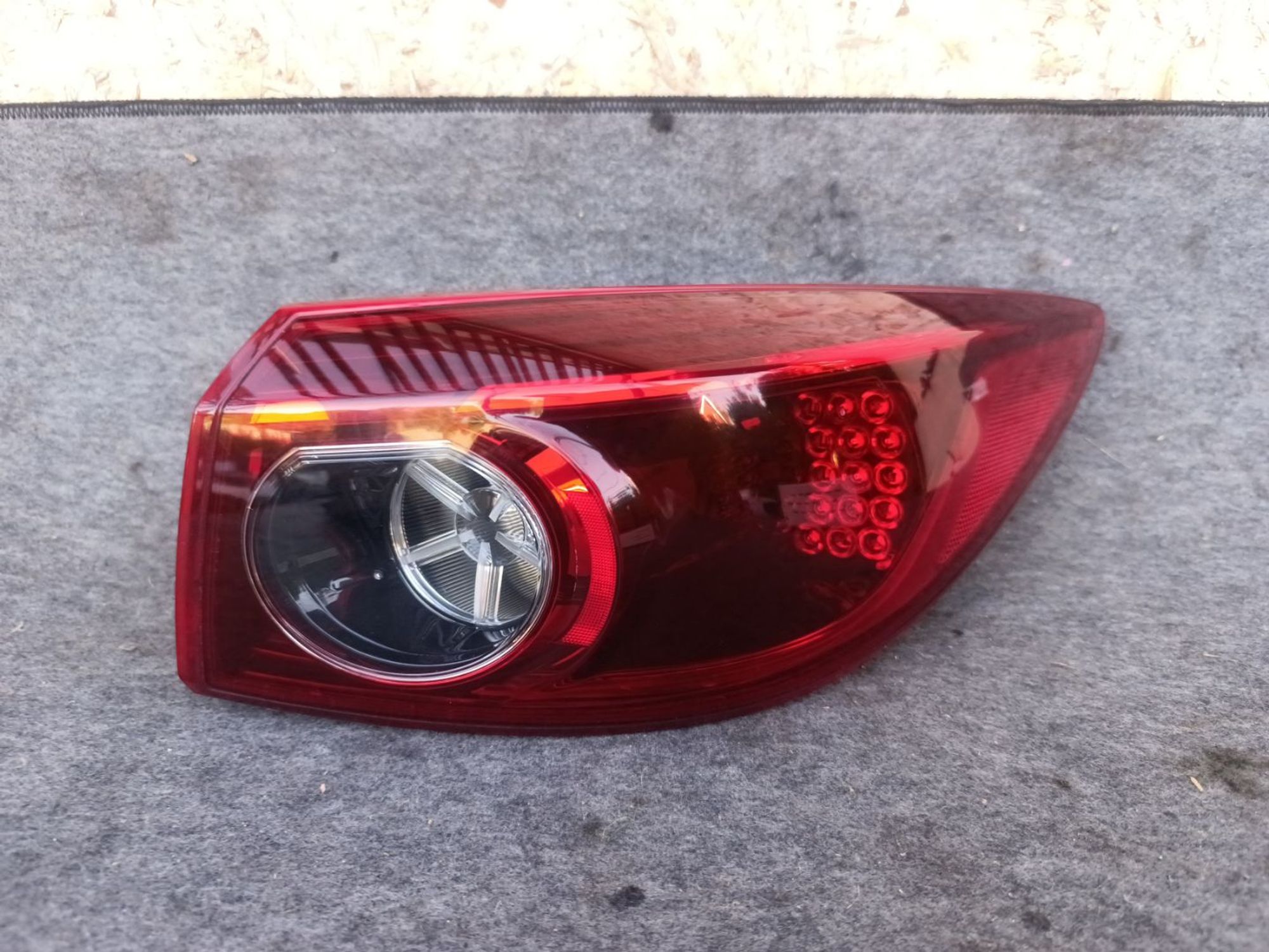 https://ycs.partsauto.market/partsauto-images/thmbs/userImages/d9b05010c61782443e0b3e264cf05921/part/ba8184e0-d99f-4947-8aa7-59eb268960df_1780674444617.jpg