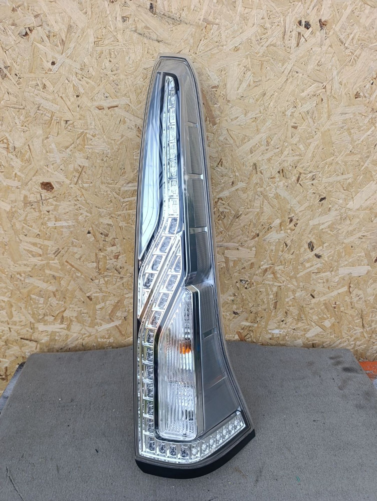 https://ycs.partsauto.market/partsauto-images/thmbs/userImages/d9b05010c61782443e0b3e264cf05921/part/bb2b4cab-0355-483c-88b1-1710153a8d63_1784733395635.jpg