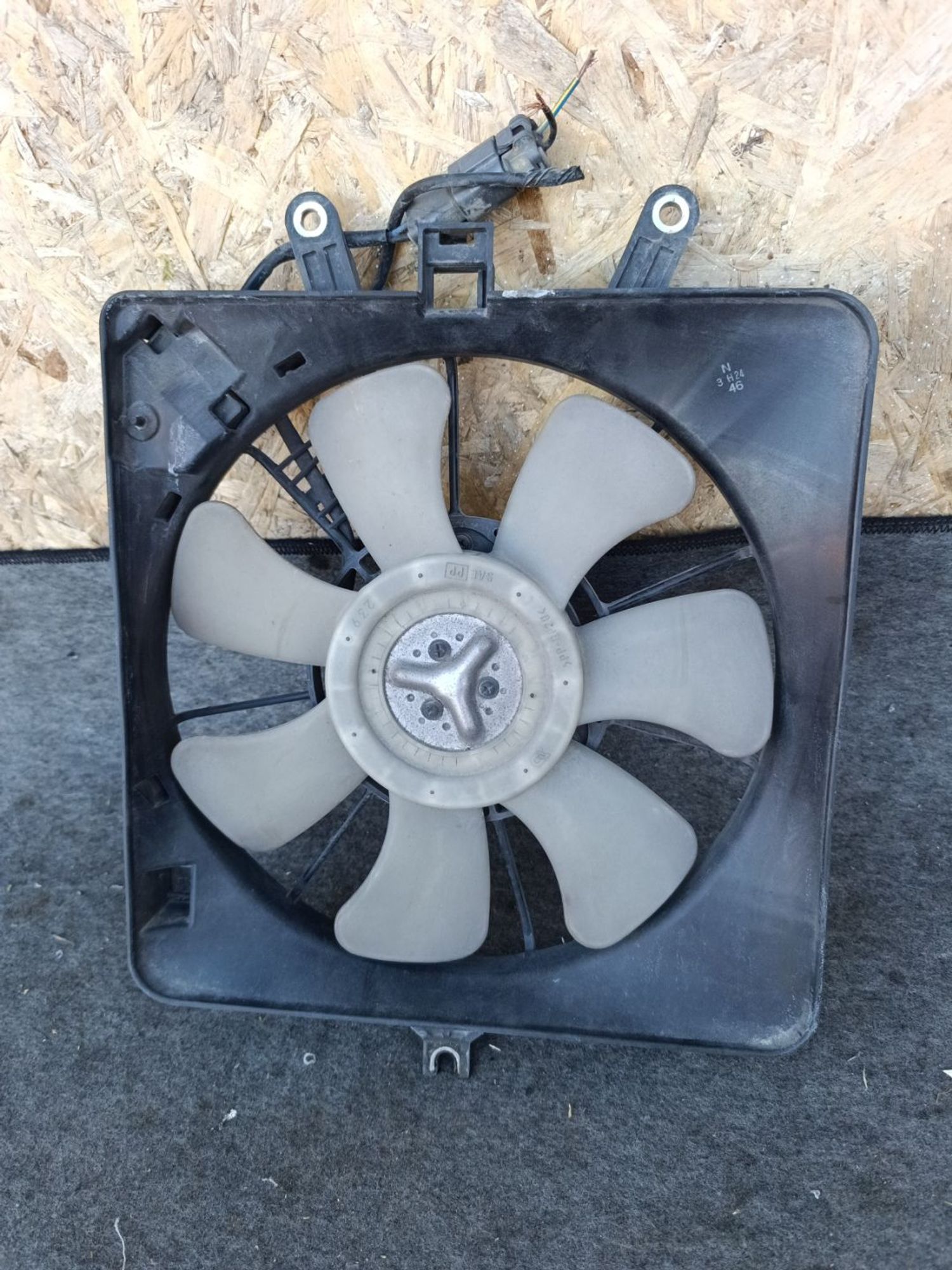 https://ycs.partsauto.market/partsauto-images/thmbs/userImages/d9b05010c61782443e0b3e264cf05921/part/bc4393e8-c05b-403e-9bf5-197d495e14fe_1781536907229.jpg