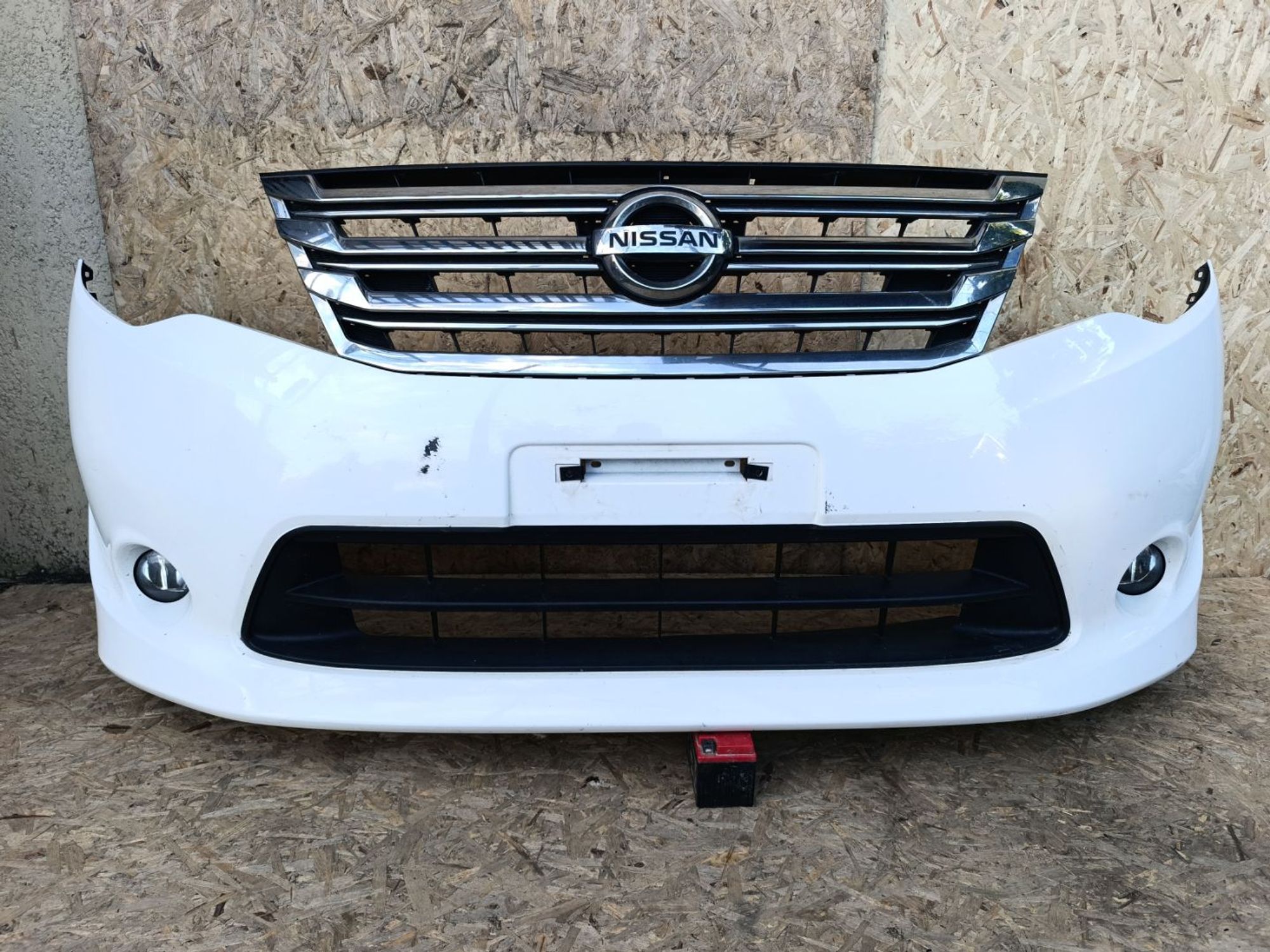 Бампер передний Nissan Serena, C26, 15000 рублей, Ленина