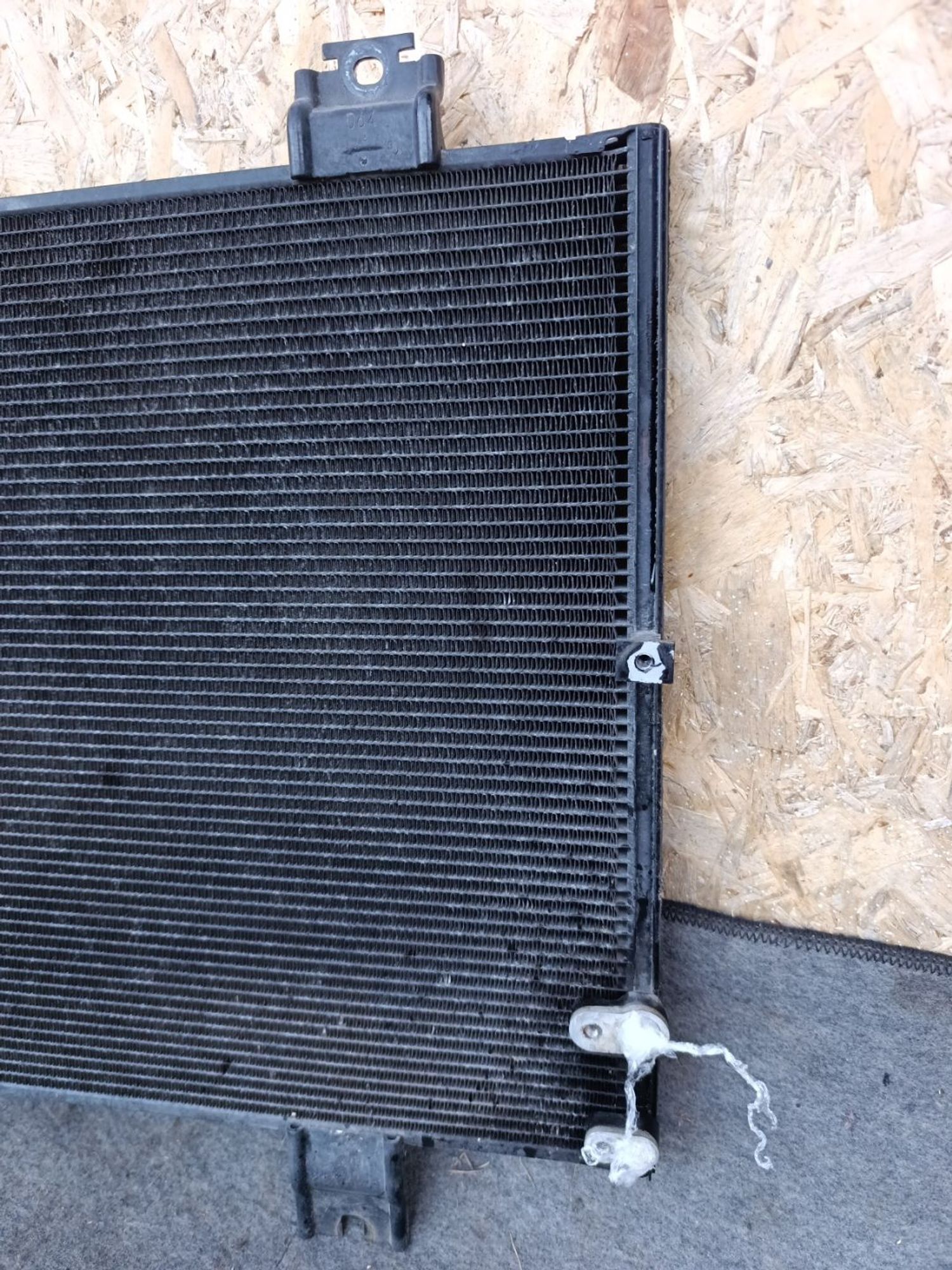 https://ycs.partsauto.market/partsauto-images/thmbs/userImages/d9b05010c61782443e0b3e264cf05921/part/bf2e6f5b-5616-4dd6-8014-2413622d1b1a_1781626082813.jpg