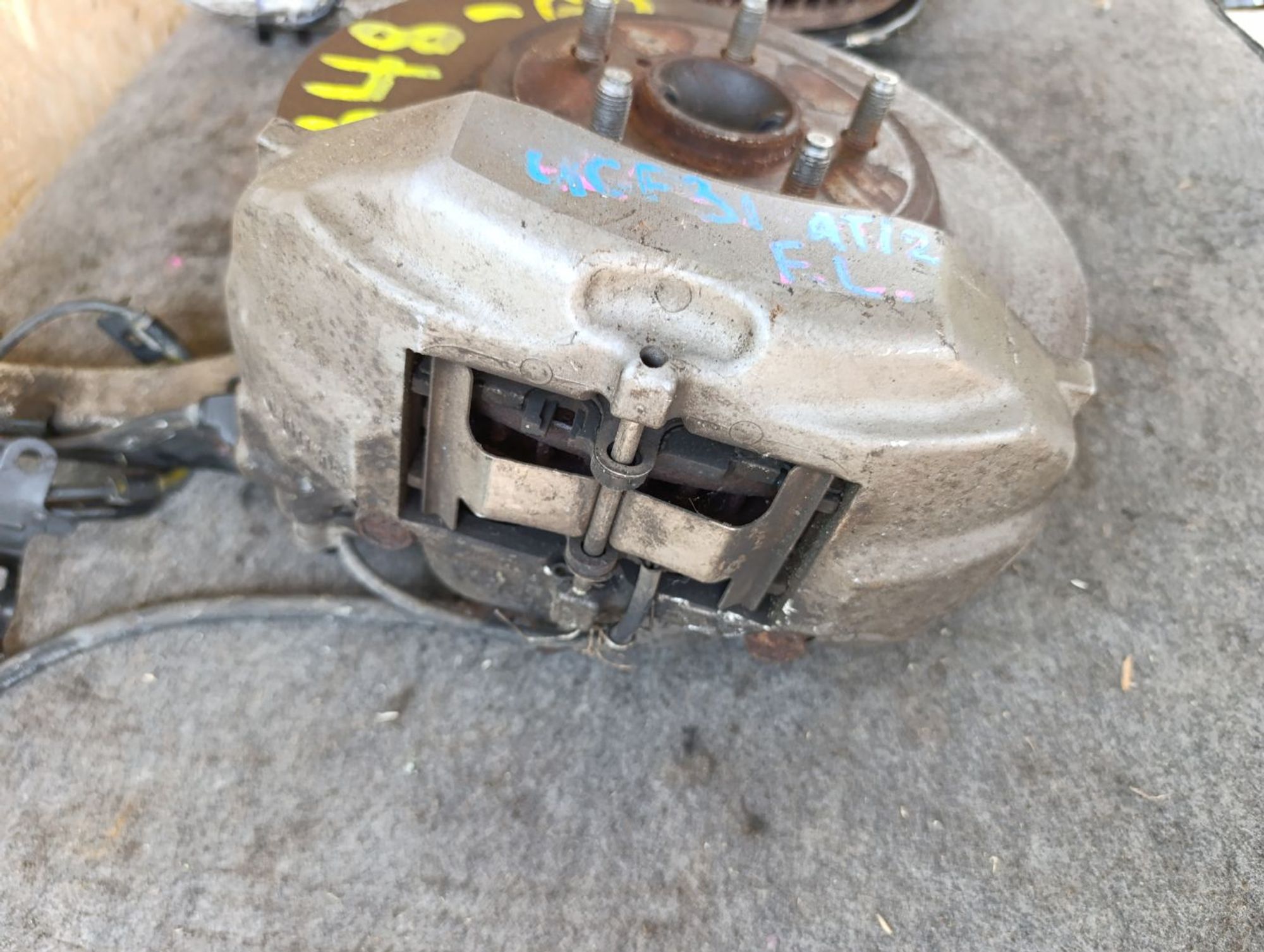 https://ycs.partsauto.market/partsauto-images/thmbs/userImages/d9b05010c61782443e0b3e264cf05921/part/c0633068-0b67-43cd-b39a-bebbce1d8c47_1783771934123.jpg