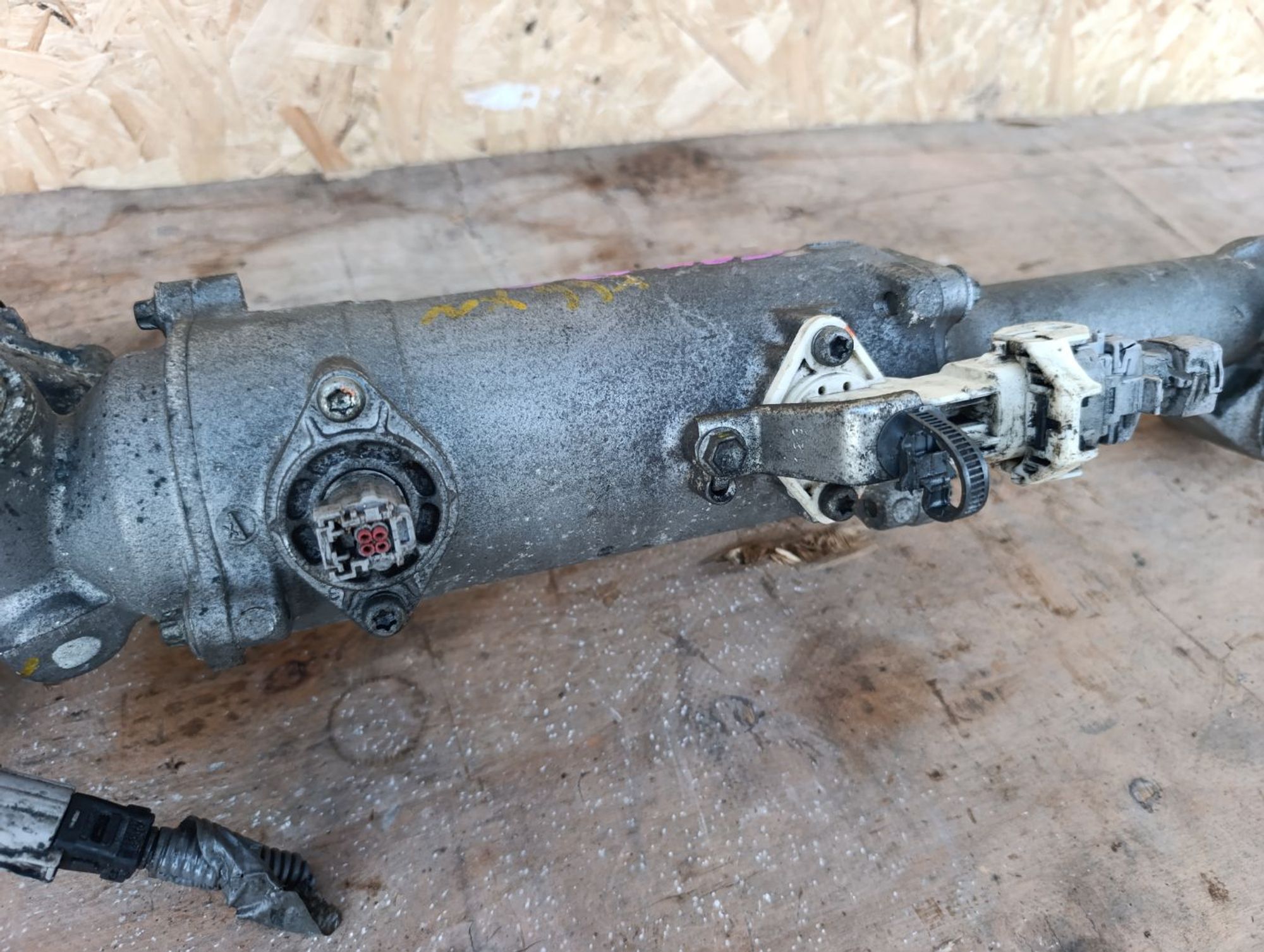 https://ycs.partsauto.market/partsauto-images/thmbs/userImages/d9b05010c61782443e0b3e264cf05921/part/c0b46196-9ec3-4255-a5d5-1b8f62d62e4d_1784220780921.jpg
