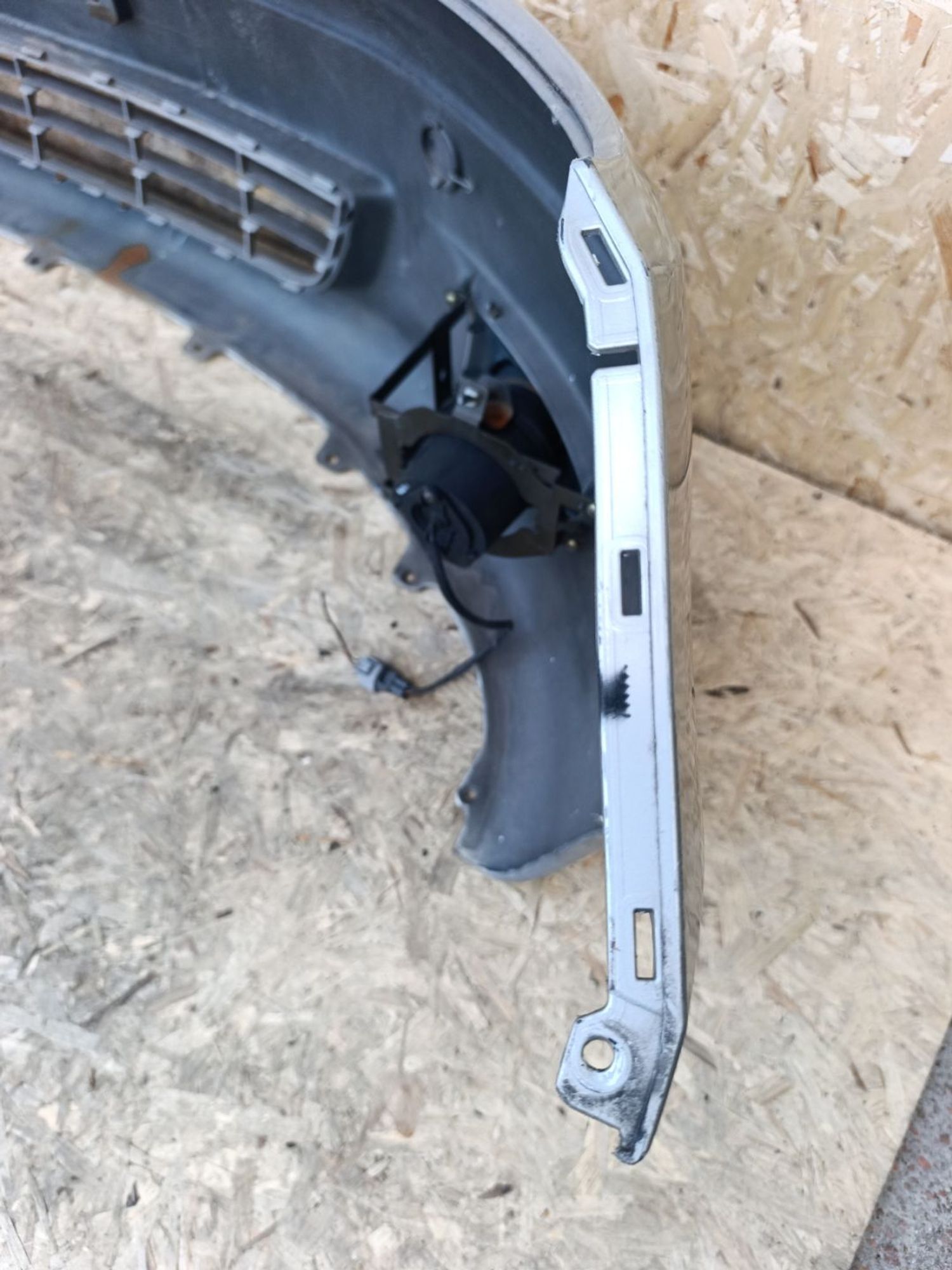 https://ycs.partsauto.market/partsauto-images/thmbs/userImages/d9b05010c61782443e0b3e264cf05921/part/c1efa34e-dac6-47d7-983a-270023bd9840_1782223163513.jpg