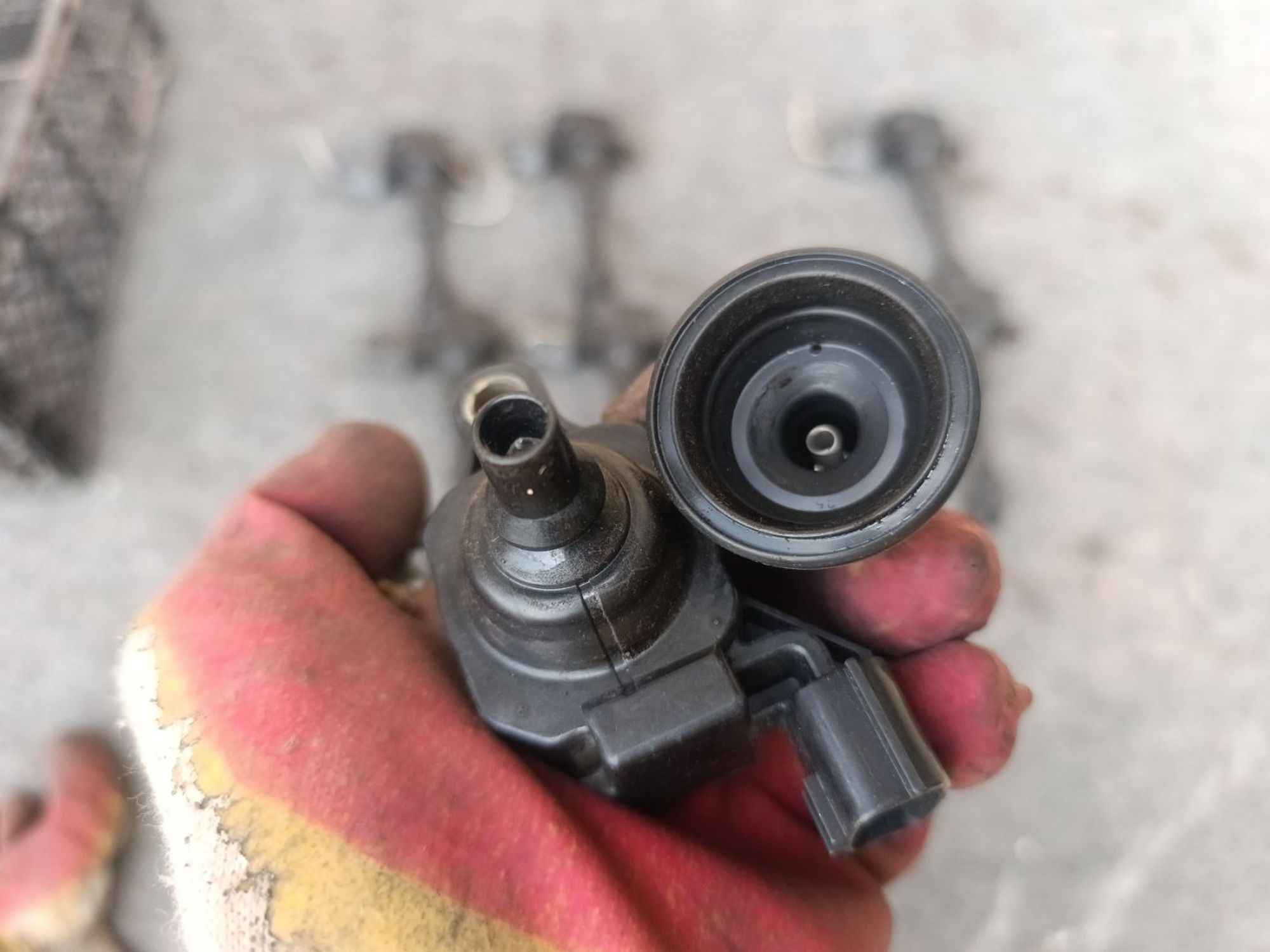 https://ycs.partsauto.market/partsauto-images/thmbs/userImages/d9b05010c61782443e0b3e264cf05921/part/c25927b5-30ec-4532-97f8-516c5a5171f1_1779207361503.jpg