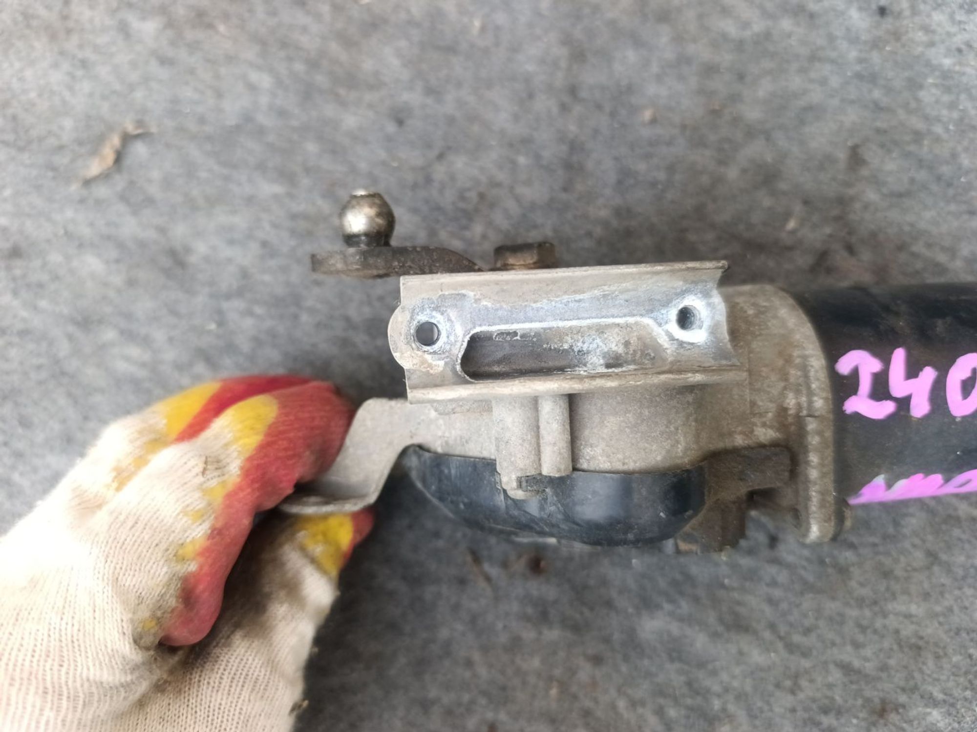 https://ycs.partsauto.market/partsauto-images/thmbs/userImages/d9b05010c61782443e0b3e264cf05921/part/c2744412-d396-48ec-9265-7e898569afe8_1779636359207.jpg