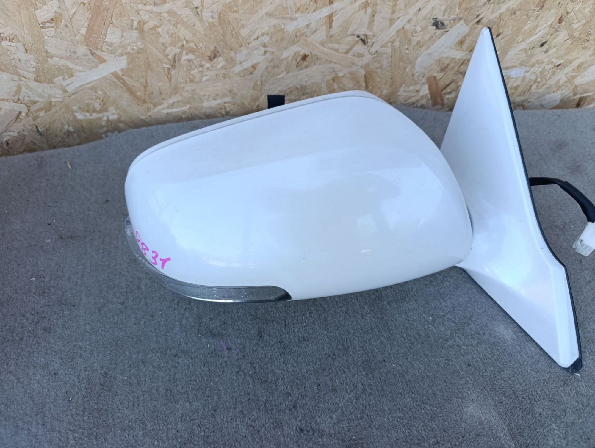 https://ycs.partsauto.market/partsauto-images/thmbs/userImages/d9b05010c61782443e0b3e264cf05921/part/c32cdffa-9973-4d31-9d84-54e3a2a127d9_1785681074092.jpg