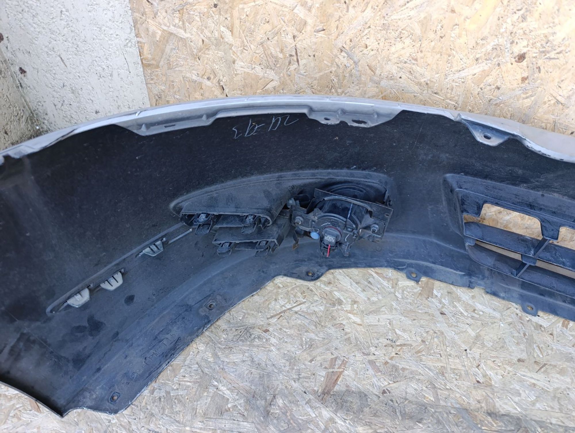 https://ycs.partsauto.market/partsauto-images/thmbs/userImages/d9b05010c61782443e0b3e264cf05921/part/c36c197a-a7f4-46ea-bc3a-9a7d4a9468a2_1782484994013.jpg