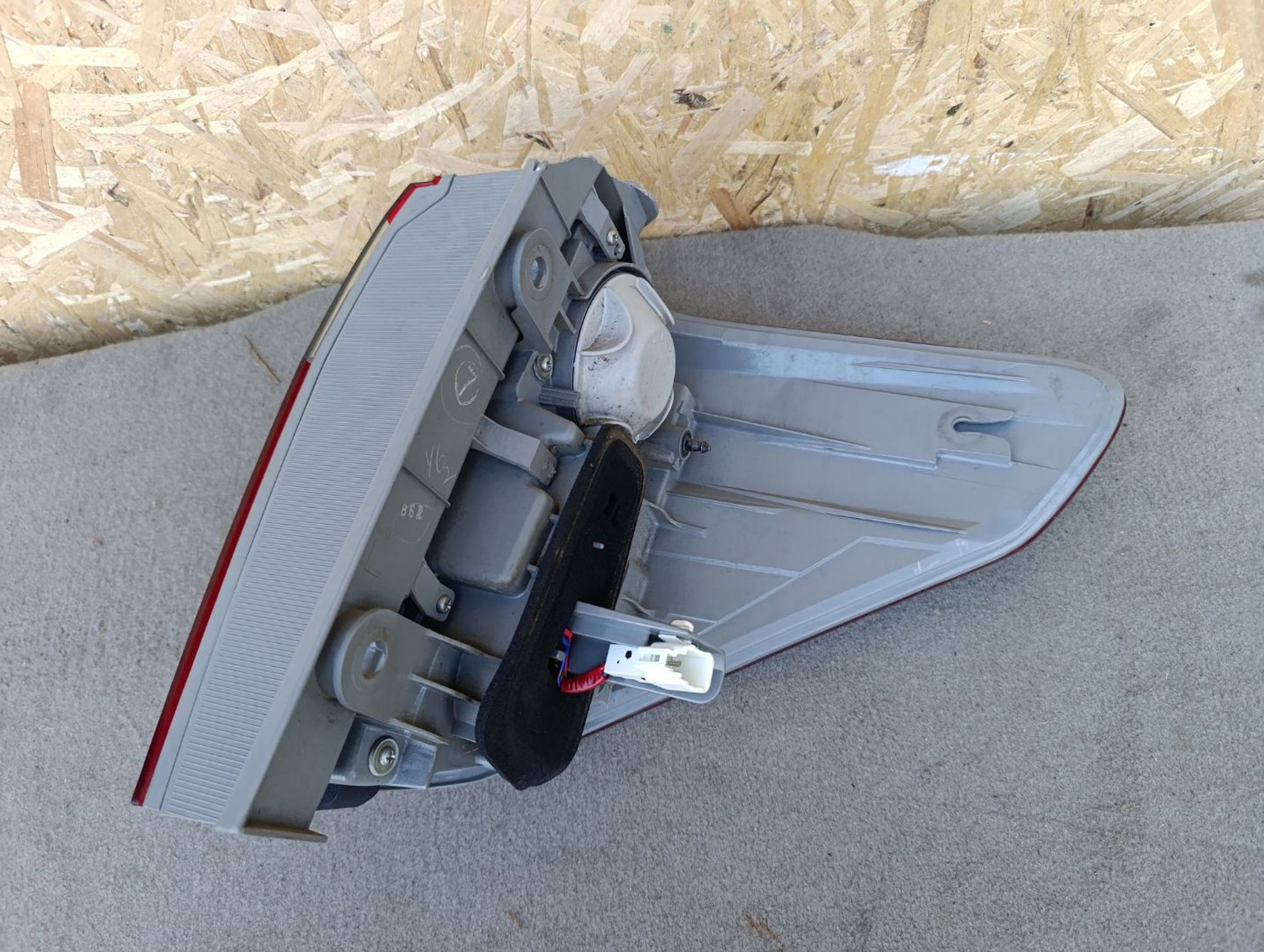 https://ycs.partsauto.market/partsauto-images/thmbs/userImages/d9b05010c61782443e0b3e264cf05921/part/c3718ce5-bd4a-4b4d-a773-c96ee65a8a9e_1784550052327.jpg
