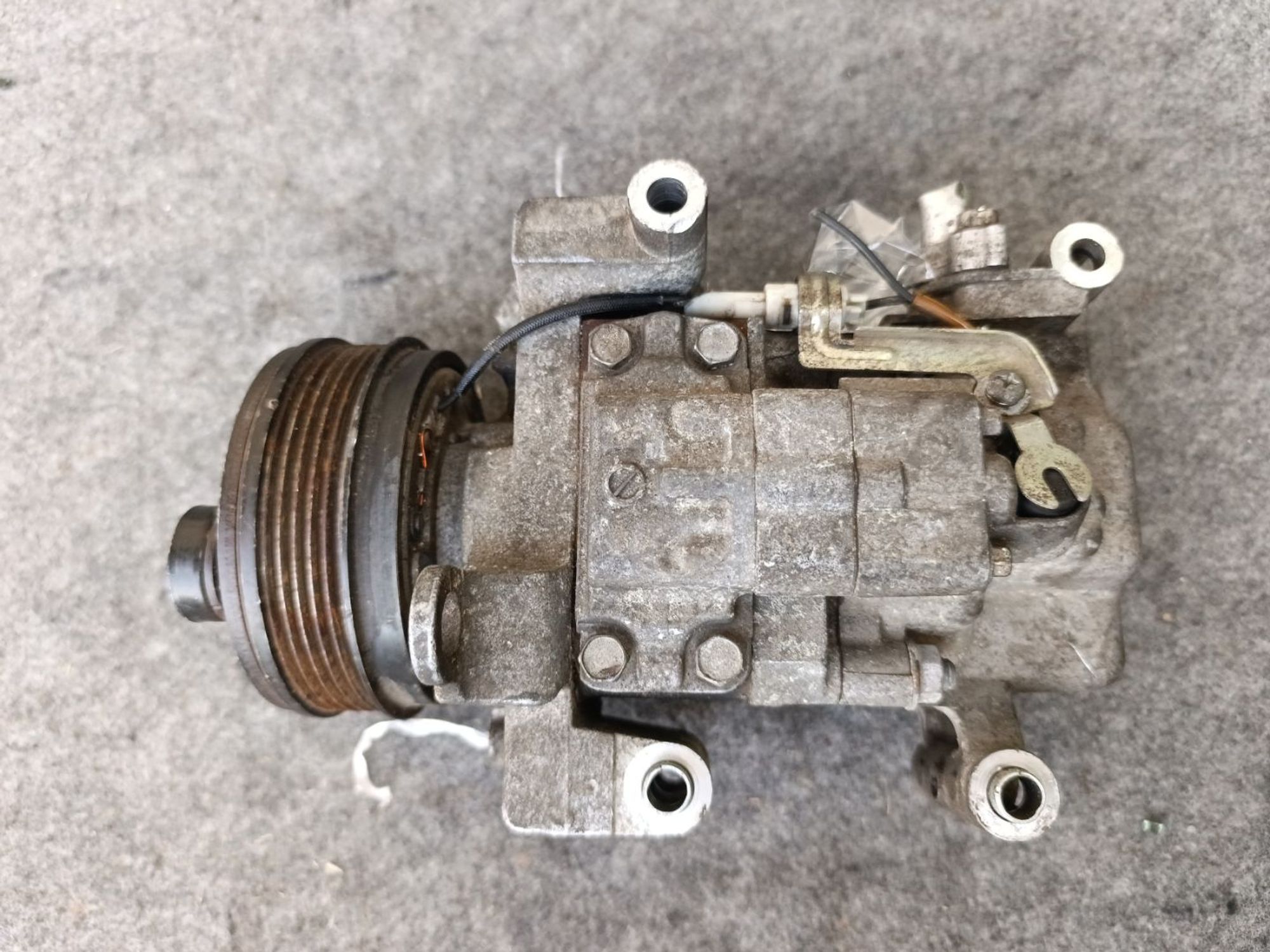 Компрессор кондиционера Mazda 3, bk LFDE, 8000 рублей, Ленина