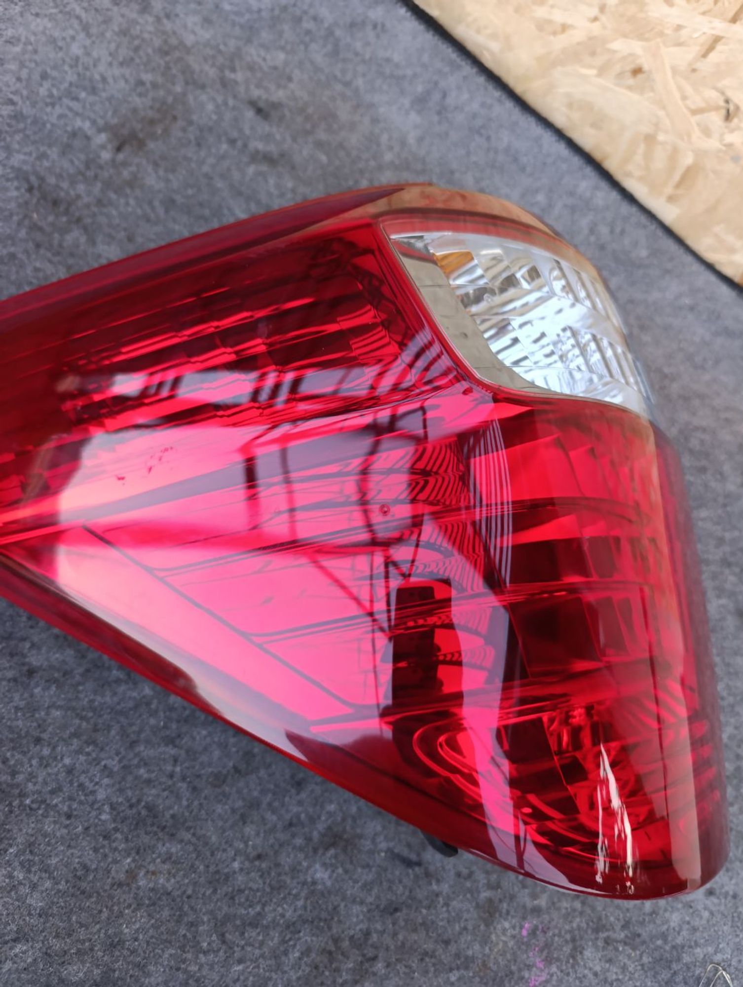 https://ycs.partsauto.market/partsauto-images/thmbs/userImages/d9b05010c61782443e0b3e264cf05921/part/c3a98c6e-cded-44f0-a5d8-baed5803a44e_1783441817419.jpg