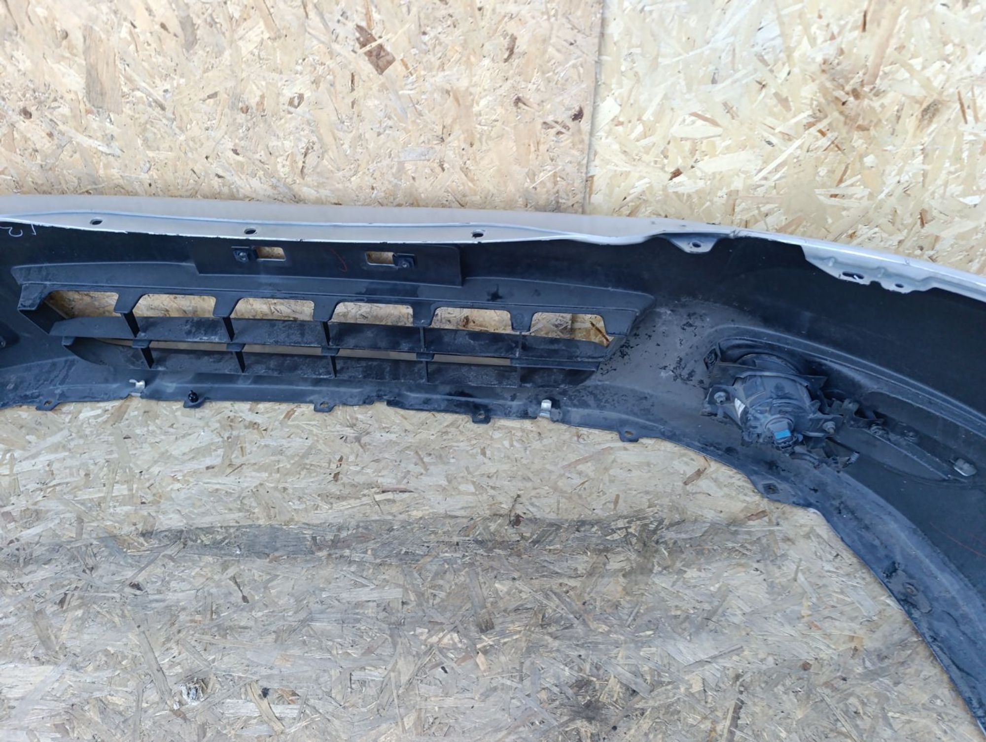 https://ycs.partsauto.market/partsauto-images/thmbs/userImages/d9b05010c61782443e0b3e264cf05921/part/c50cd9e0-337a-4261-92e0-37b155a0b666_1782484351989.jpg