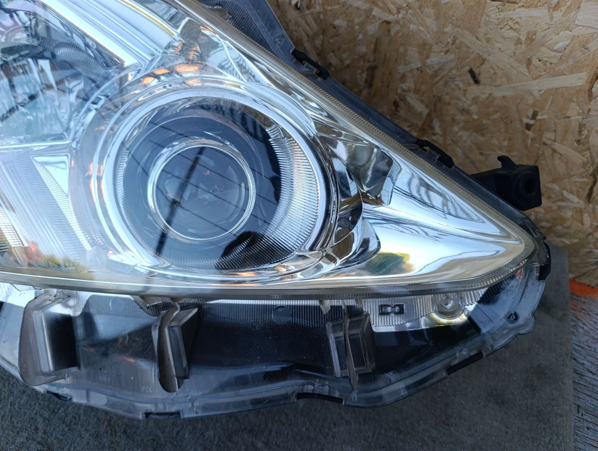 Фара правая Toyota Alphard anh20w 58-22, 21000 рублей, Ленина