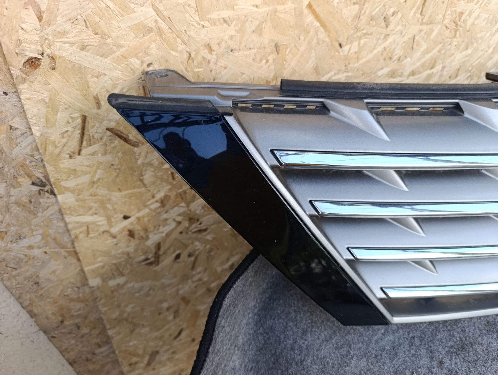 https://ycs.partsauto.market/partsauto-images/thmbs/userImages/d9b05010c61782443e0b3e264cf05921/part/c587afd7-f01d-4991-a93f-4434baf7e87a_1783520961236.jpg