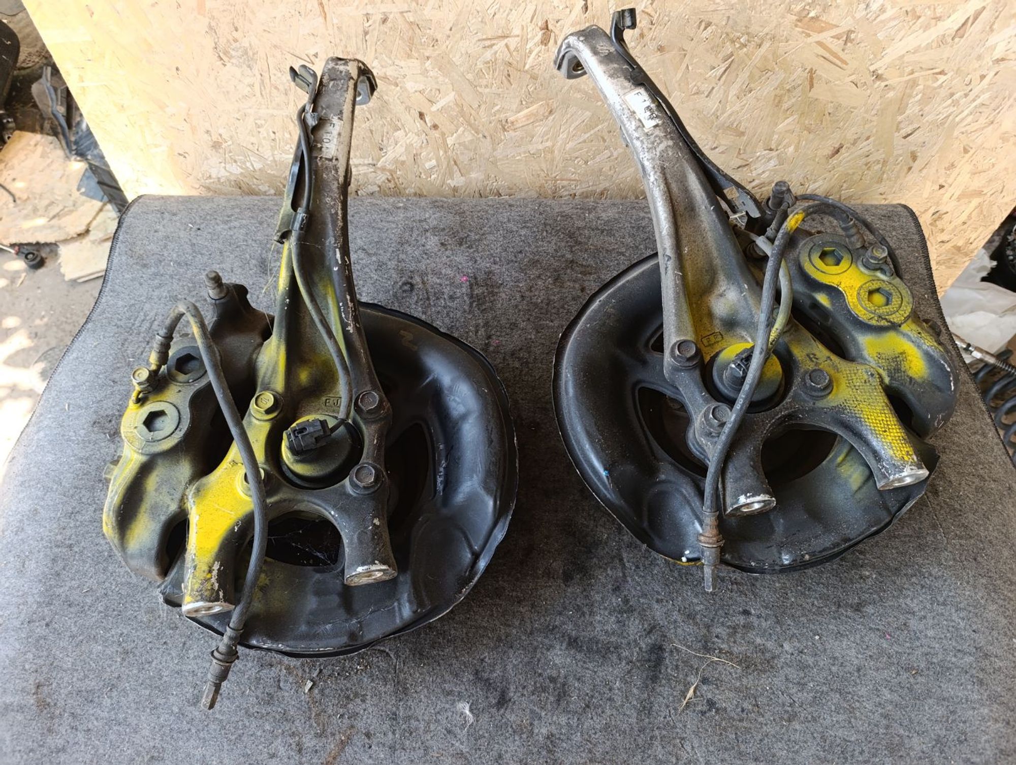 https://ycs.partsauto.market/partsauto-images/thmbs/userImages/d9b05010c61782443e0b3e264cf05921/part/c59bae8b-b19d-4768-8b49-61572e12f734_1783772010664.jpg