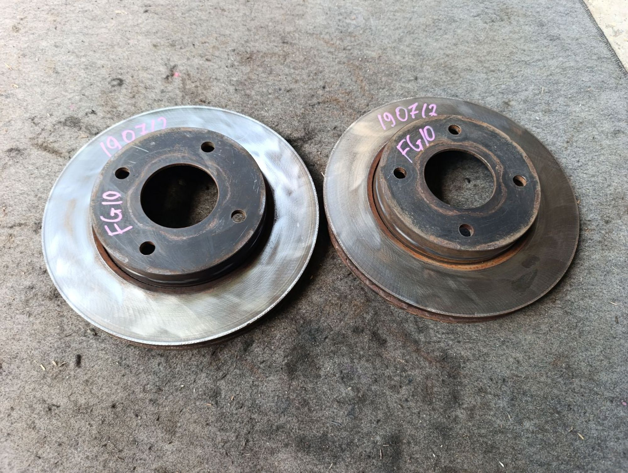 https://ycs.partsauto.market/partsauto-images/thmbs/userImages/d9b05010c61782443e0b3e264cf05921/part/c5af6f1e-3f80-4c93-99f0-a8cc5e746798_1784457483029.jpg