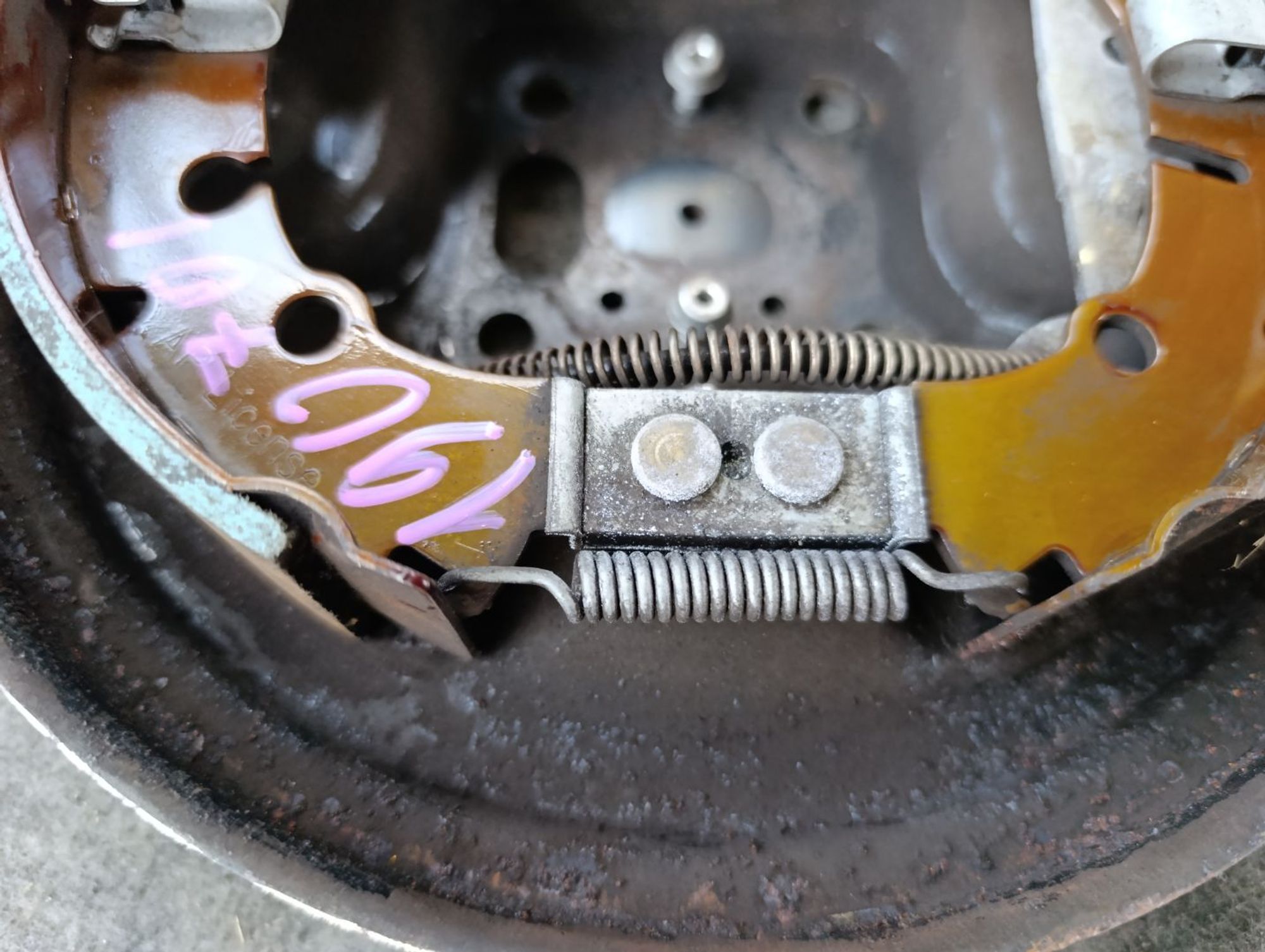 https://ycs.partsauto.market/partsauto-images/thmbs/userImages/d9b05010c61782443e0b3e264cf05921/part/c620b079-4e6a-4f76-9126-bc0b3f319ca1_1784453842700.jpg