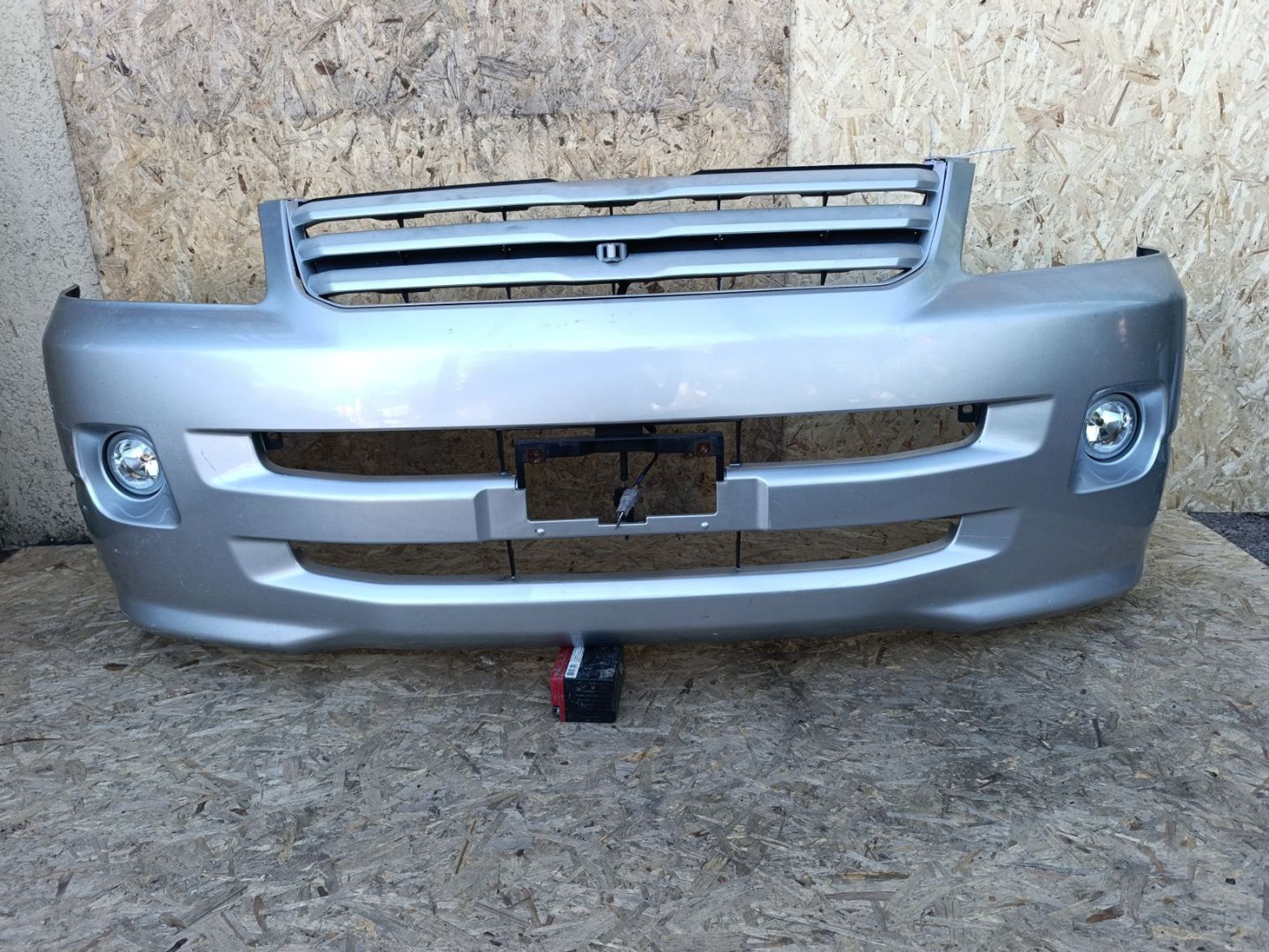 Бампер передний Toyota Noah AZR60, 13000 рублей, Ленина