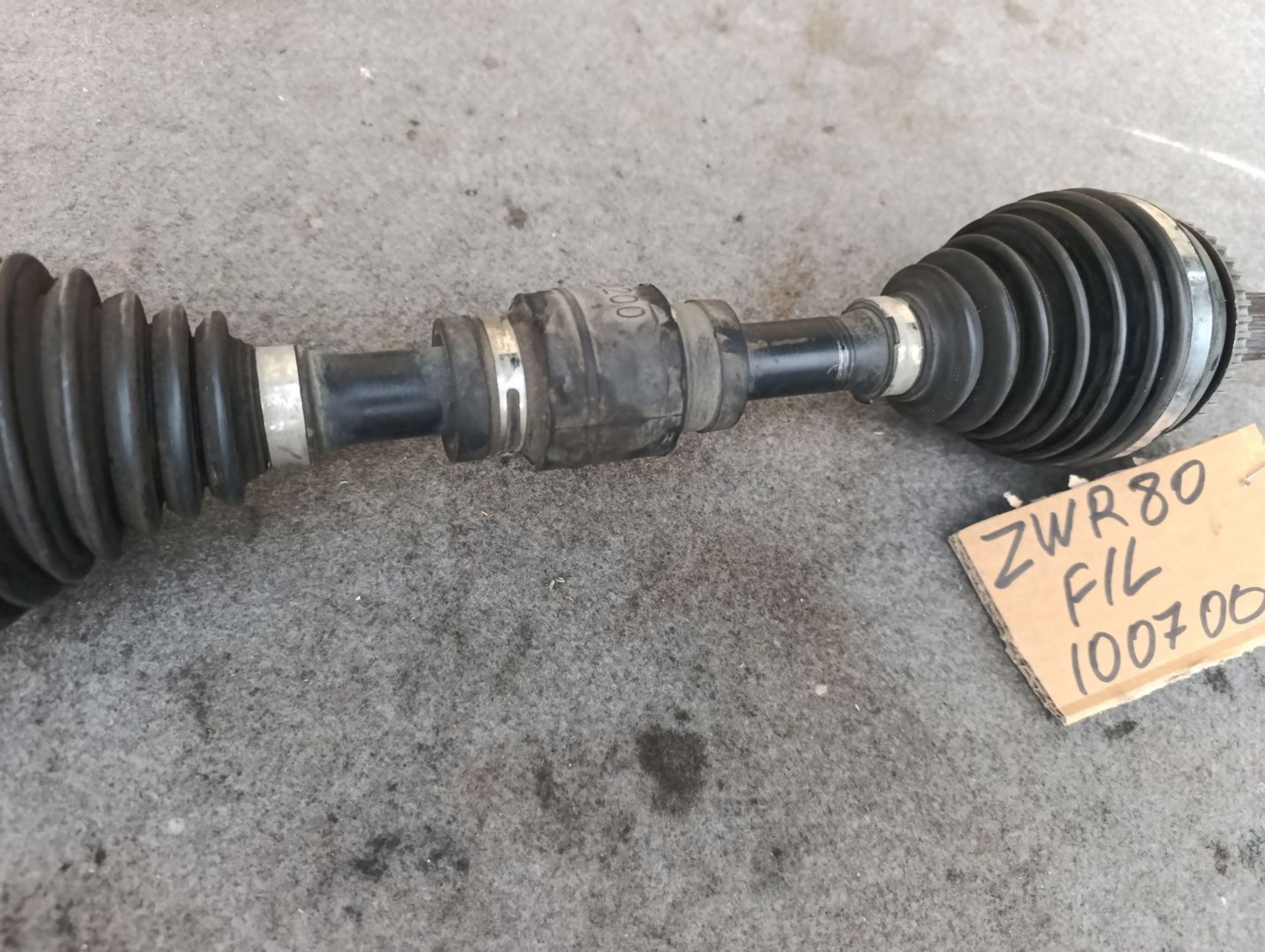 https://ycs.partsauto.market/partsauto-images/thmbs/userImages/d9b05010c61782443e0b3e264cf05921/part/c732d4e2-f264-4a0c-9760-f21457299554_1783694856134.jpg