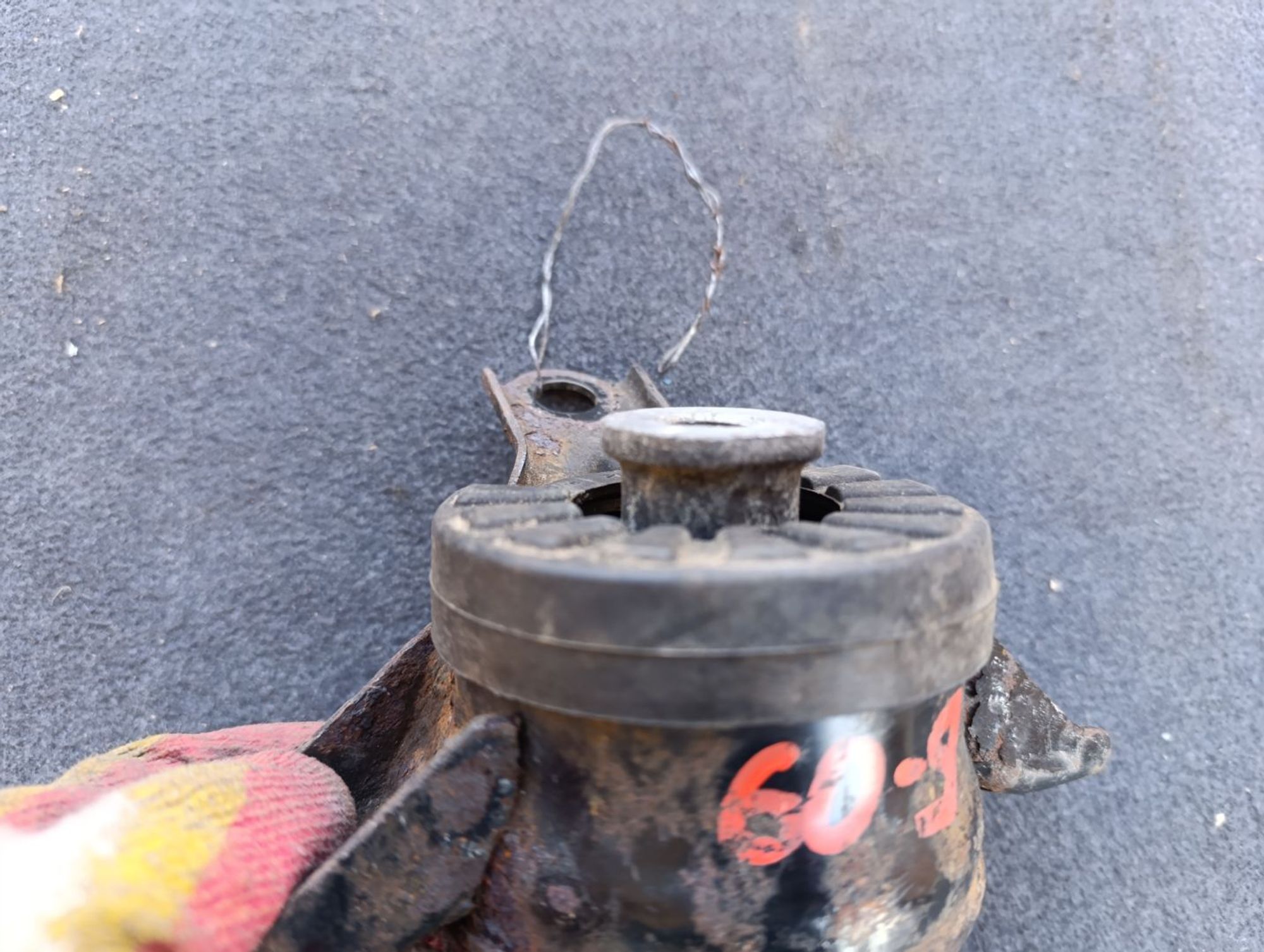 Подушка двигателя правая Toyota Passo kgc10, 1800 рублей, Ленина