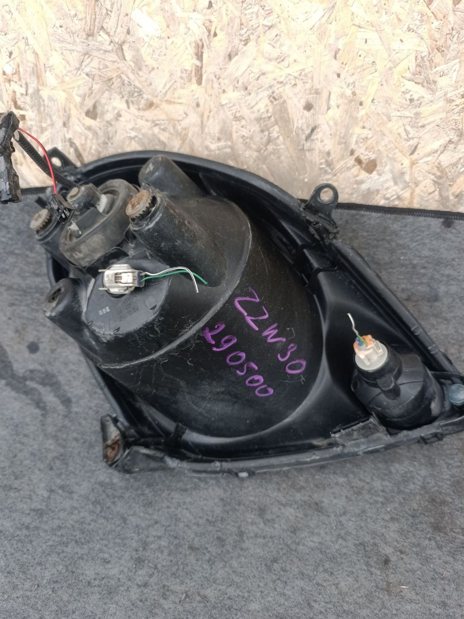 https://ycs.partsauto.market/partsauto-images/thmbs/userImages/d9b05010c61782443e0b3e264cf05921/part/ca8dee2b-7201-4d3b-807f-57ecbb687c76_1780068161339.jpg