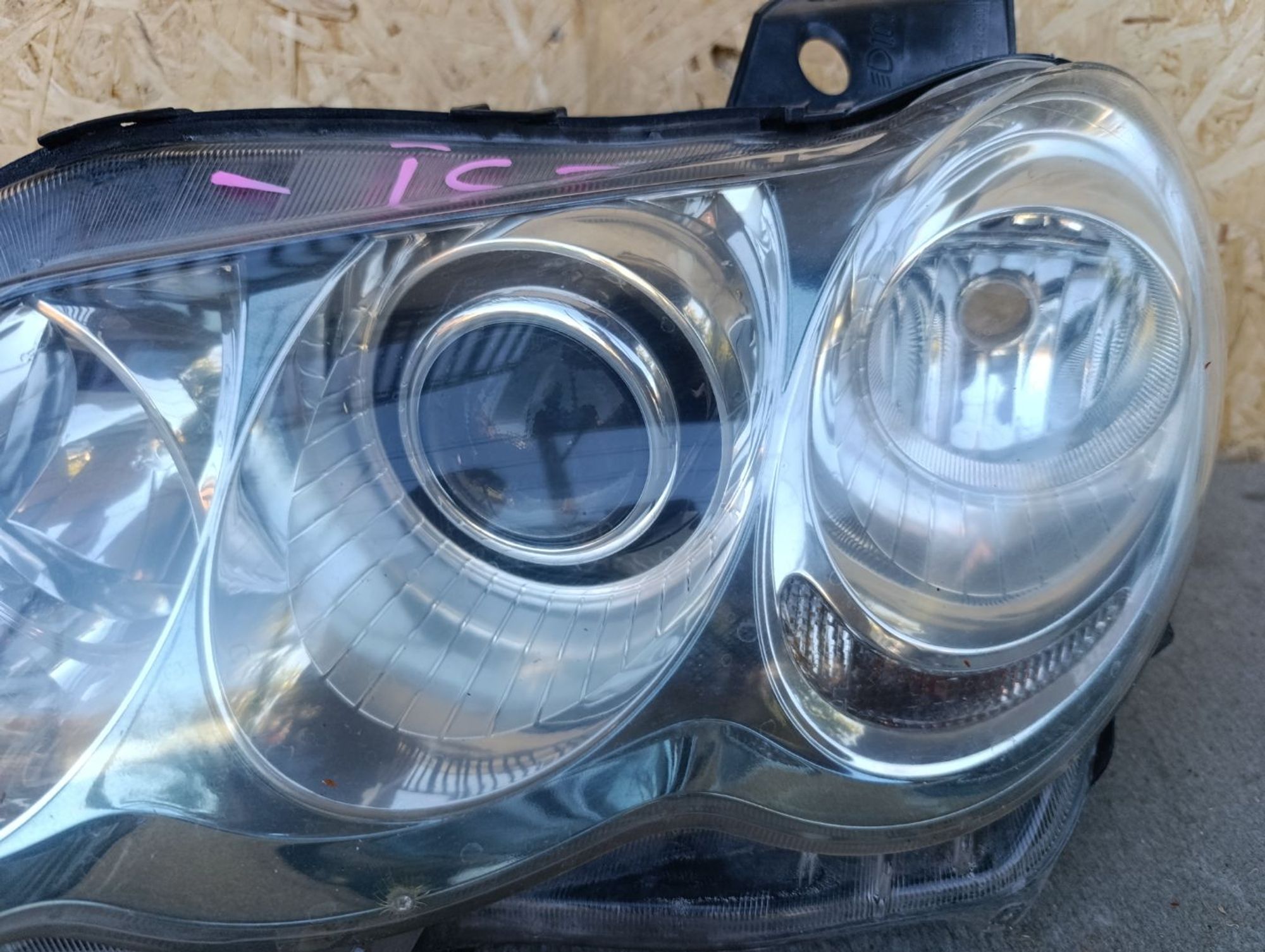 Фара левая Toyota Mark X Grx120 22-330, 5300 рублей, Ленина