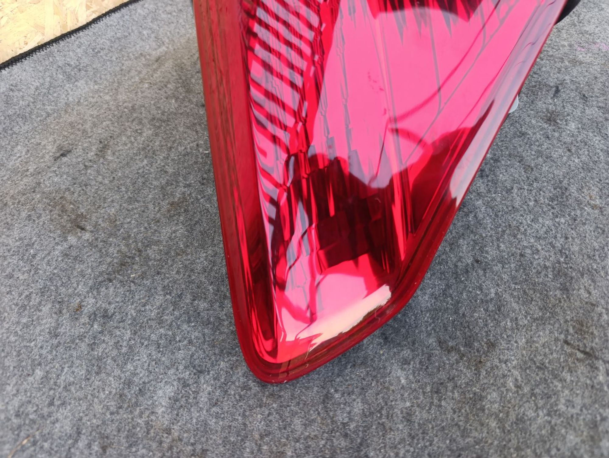 https://ycs.partsauto.market/partsauto-images/thmbs/userImages/d9b05010c61782443e0b3e264cf05921/part/cac63470-9a89-41fd-bf96-59870924b76b_1783441819391.jpg