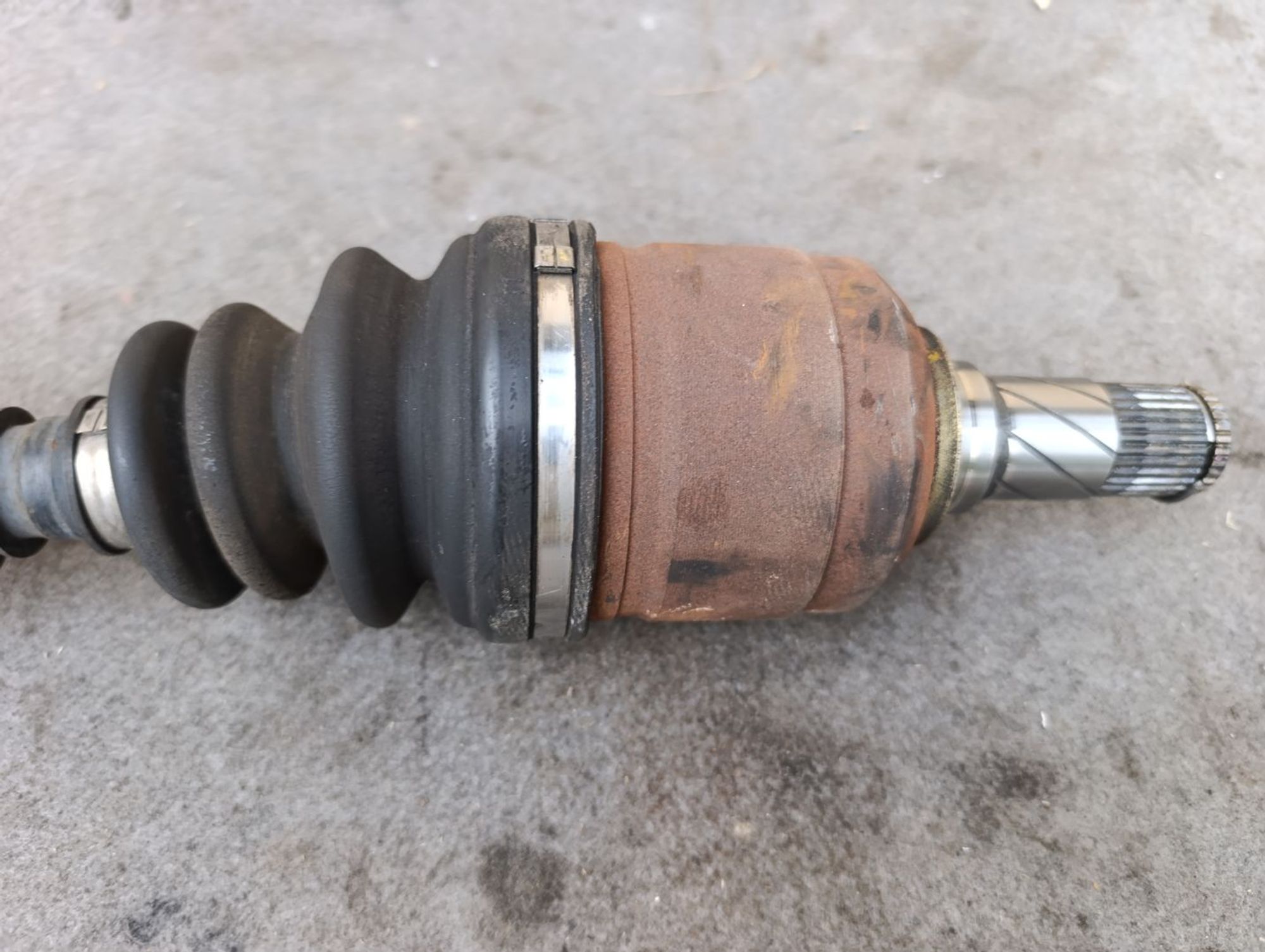 https://ycs.partsauto.market/partsauto-images/thmbs/userImages/d9b05010c61782443e0b3e264cf05921/part/cb247a1f-b467-4d79-864c-bb9483cbea3c_1784045513194.jpg