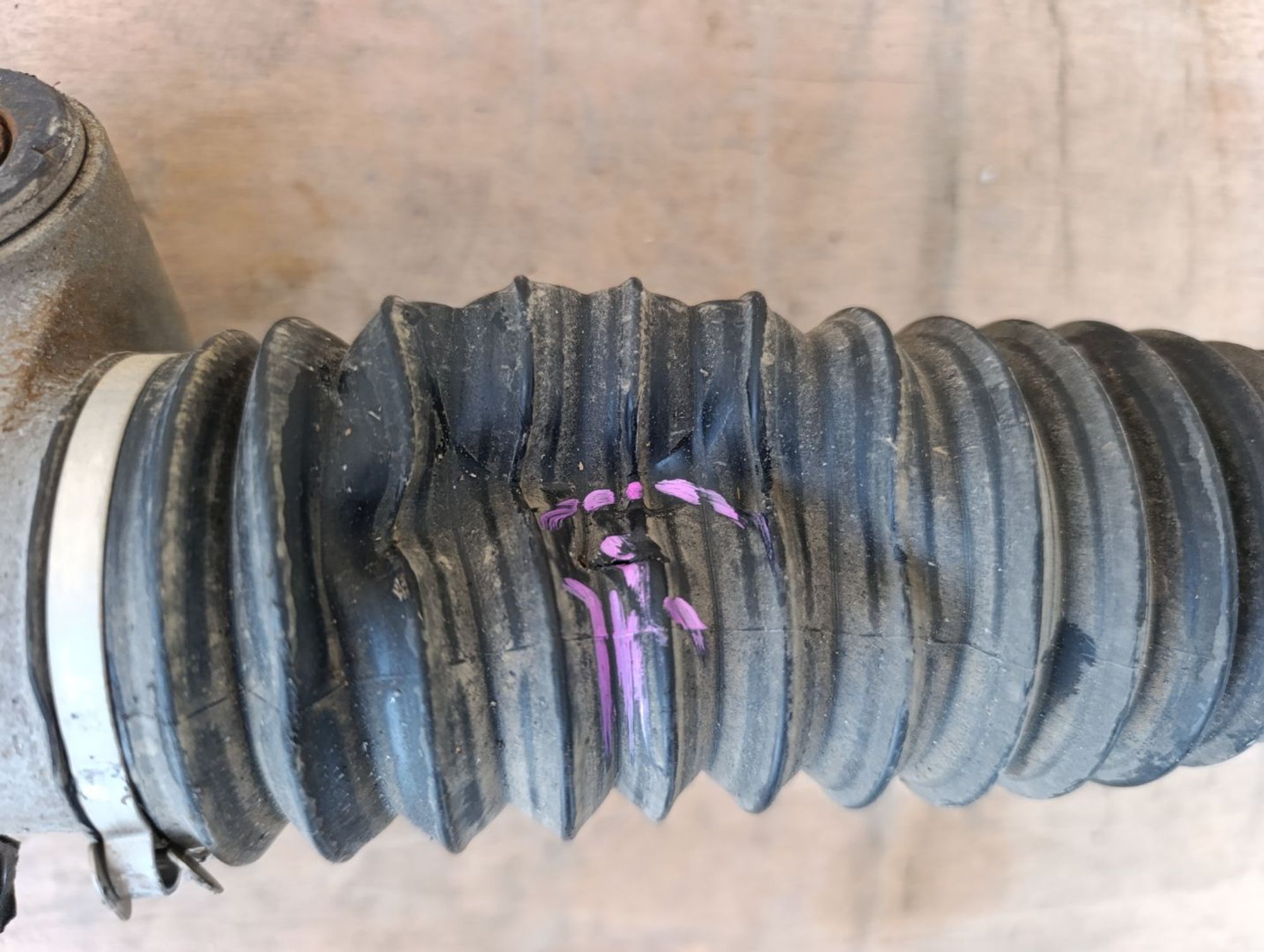 https://ycs.partsauto.market/partsauto-images/thmbs/userImages/d9b05010c61782443e0b3e264cf05921/part/ccad87f4-5317-4f4d-8506-58e4e1e99a83_1784218818466.jpg