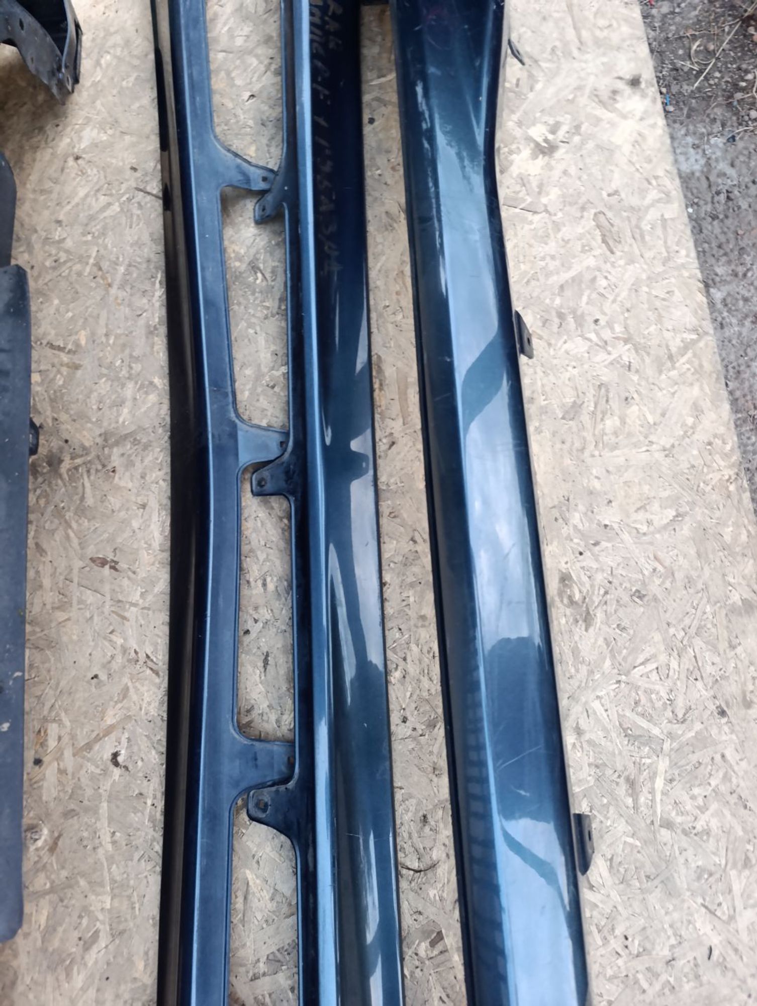 https://ycs.partsauto.market/partsauto-images/thmbs/userImages/d9b05010c61782443e0b3e264cf05921/part/cccb13b0-46c5-4b6a-93d4-3b637a595d7a_1783096508110.jpg