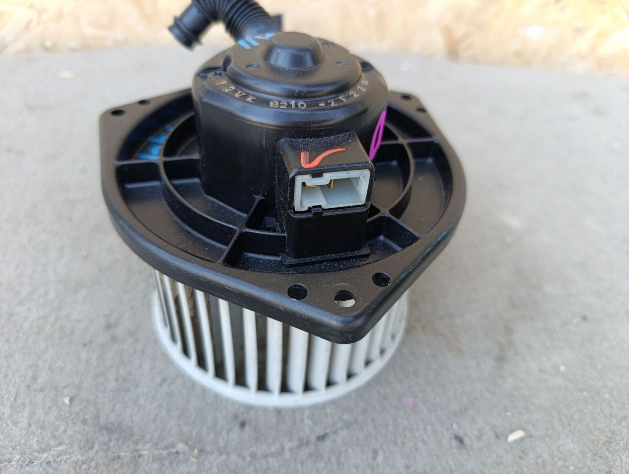 https://ycs.partsauto.market/partsauto-images/thmbs/userImages/d9b05010c61782443e0b3e264cf05921/part/ce3f0eef-8021-4524-b146-c2e48a3f90dd_1785585308258.jpg