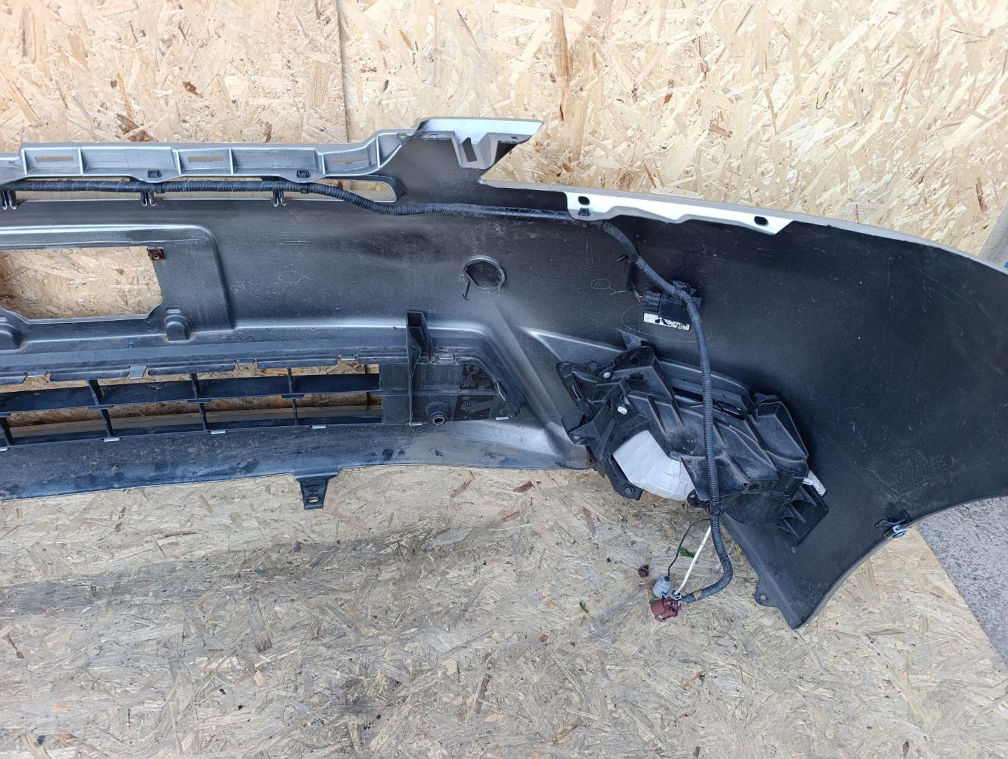 https://ycs.partsauto.market/partsauto-images/thmbs/userImages/d9b05010c61782443e0b3e264cf05921/part/cf3af388-9863-4d8a-9142-15568827aedb_1783266515608.jpg
