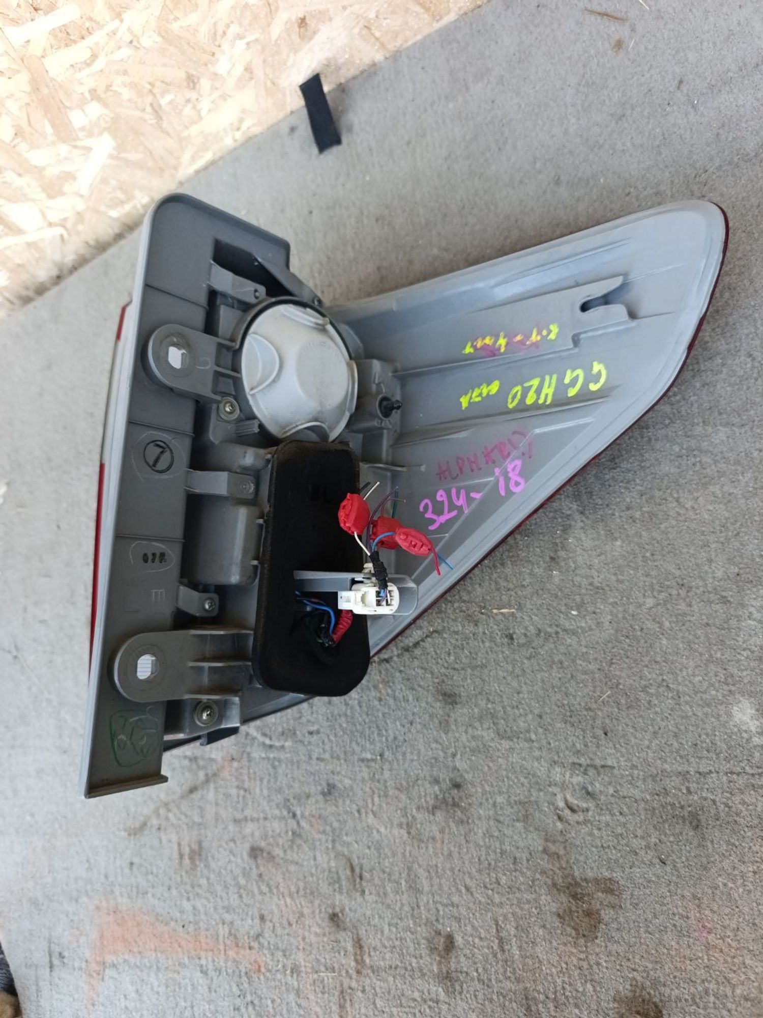 https://ycs.partsauto.market/partsauto-images/thmbs/userImages/d9b05010c61782443e0b3e264cf05921/part/d01d3457-e878-40b8-8ef2-6fbf02d4b46c_1786893784346.jpg