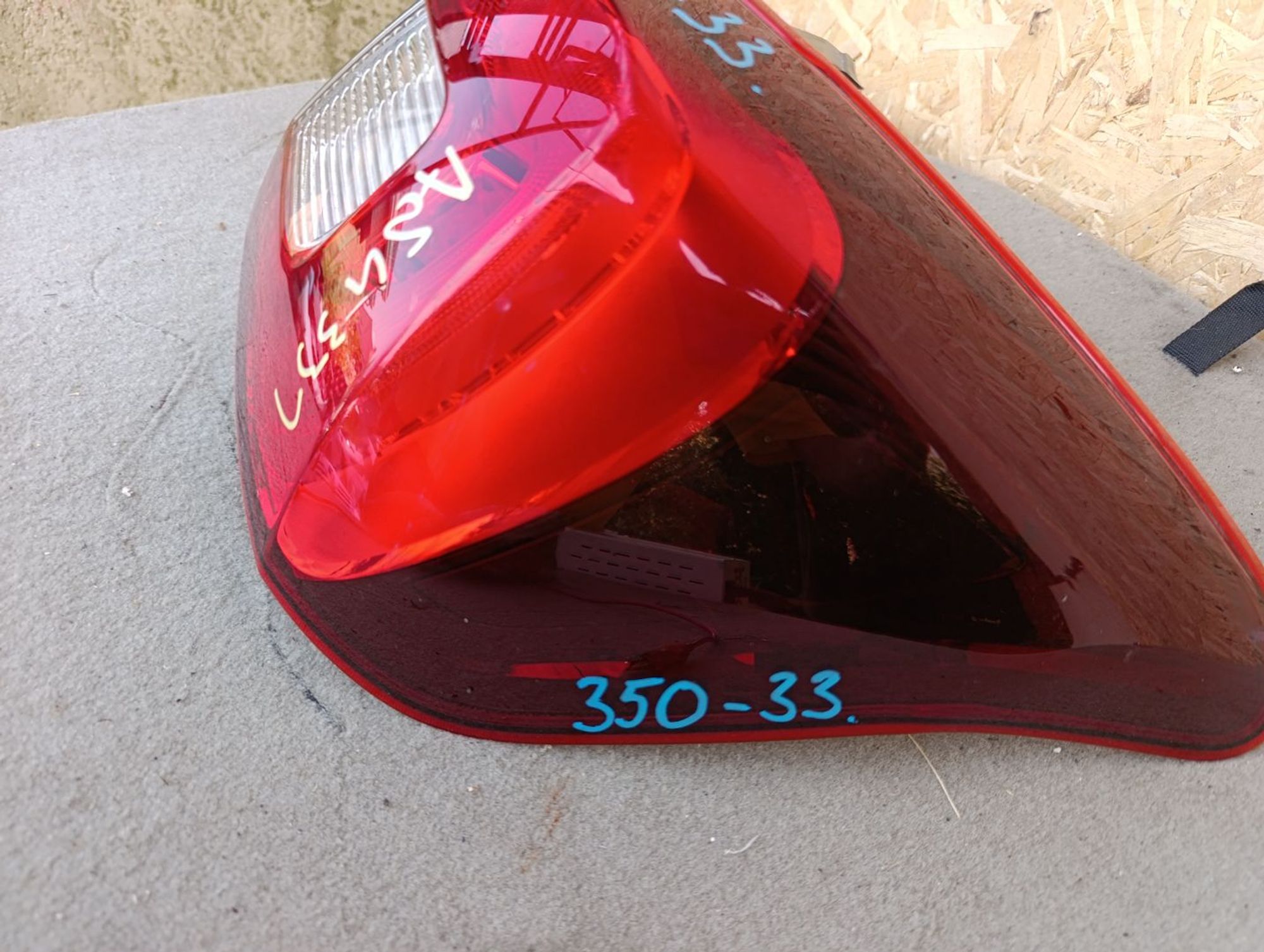 https://ycs.partsauto.market/partsauto-images/thmbs/userImages/d9b05010c61782443e0b3e264cf05921/part/d04b2754-1866-463c-bd17-ee5d3a08541a_1784727334058.jpg