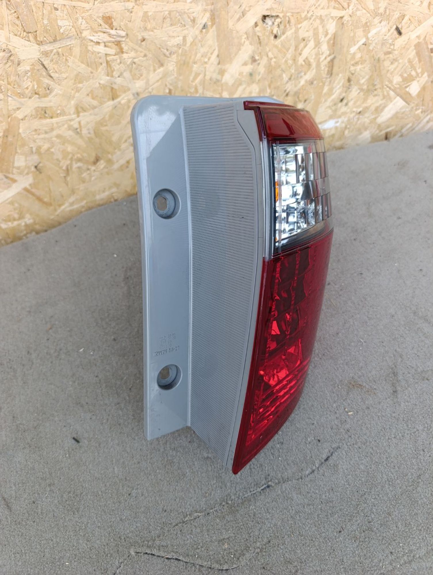 https://ycs.partsauto.market/partsauto-images/thmbs/userImages/d9b05010c61782443e0b3e264cf05921/part/d07c7ab1-8412-4e7c-b50b-1f6b3b63a57b_1784734015259.jpg