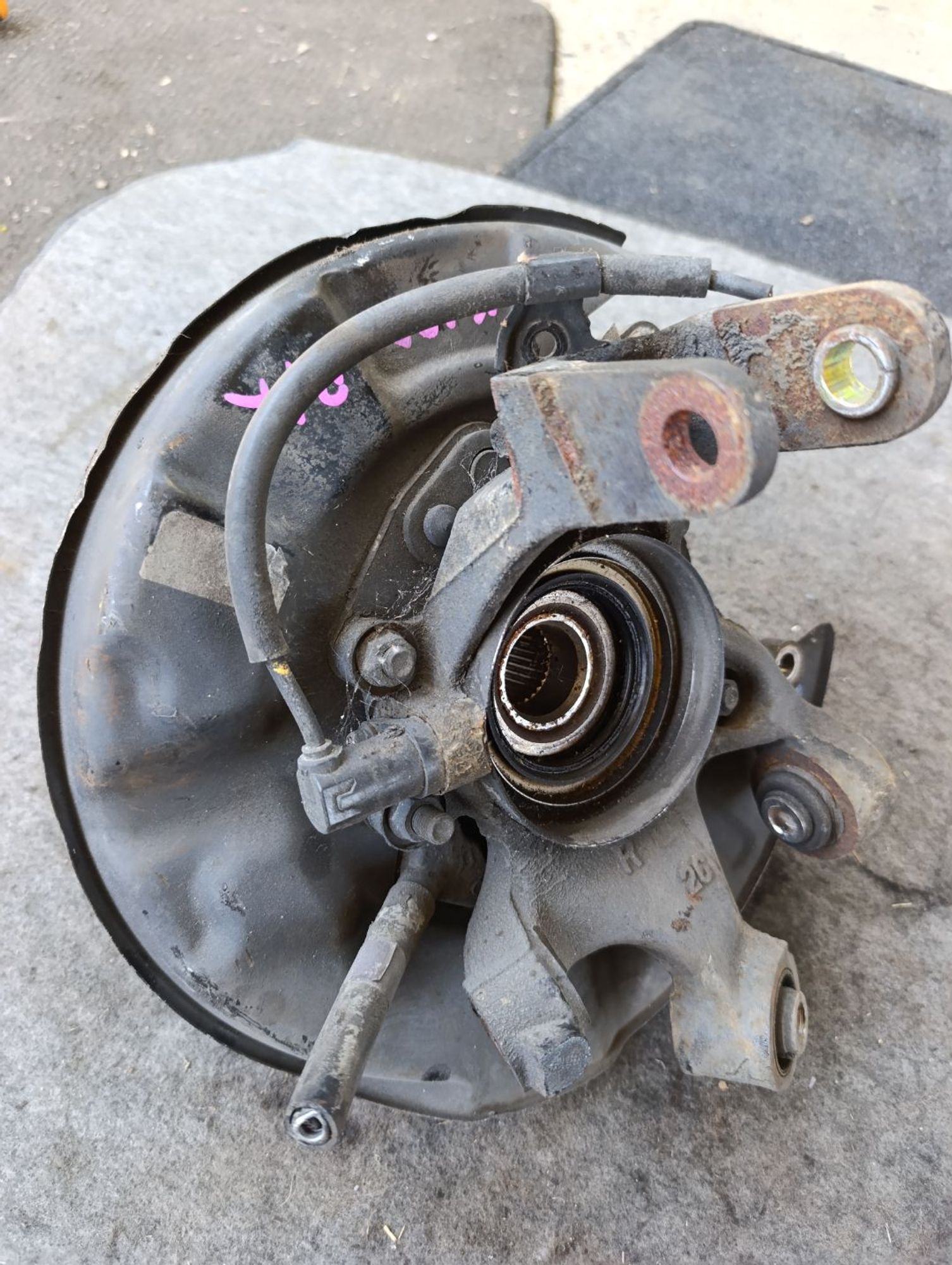https://ycs.partsauto.market/partsauto-images/thmbs/userImages/d9b05010c61782443e0b3e264cf05921/part/d0f2dfbf-b969-4faf-8f87-f9434d9cb152_1784539358912.jpg