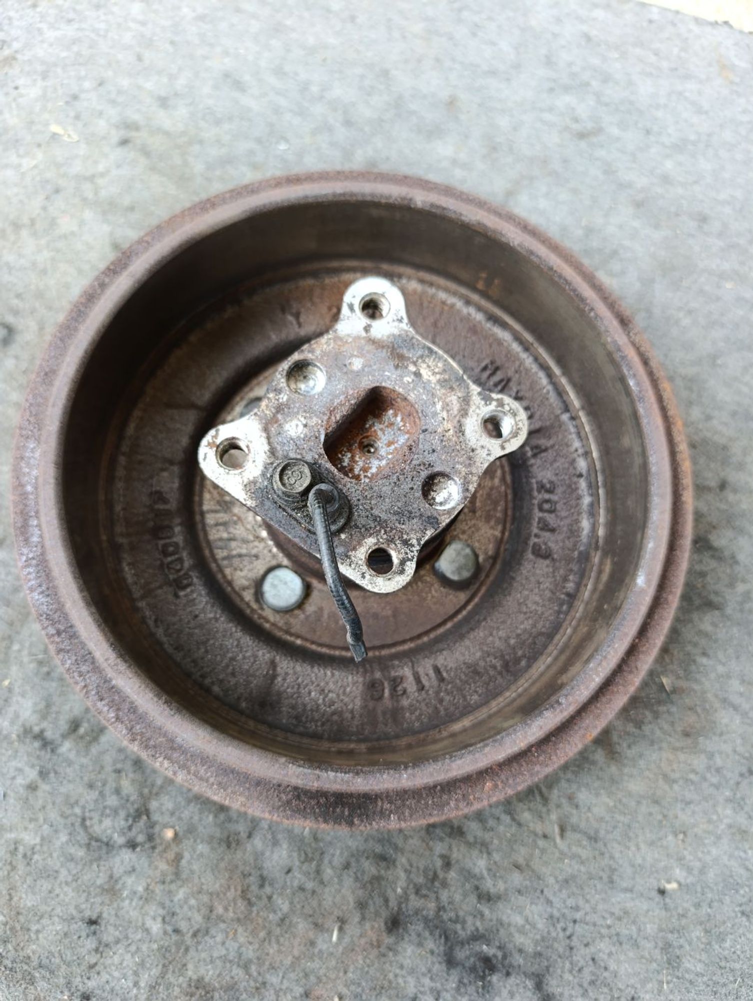https://ycs.partsauto.market/partsauto-images/thmbs/userImages/d9b05010c61782443e0b3e264cf05921/part/d1ad05a7-b668-40c3-9c0e-73c2c3113116_1784454588456.jpg