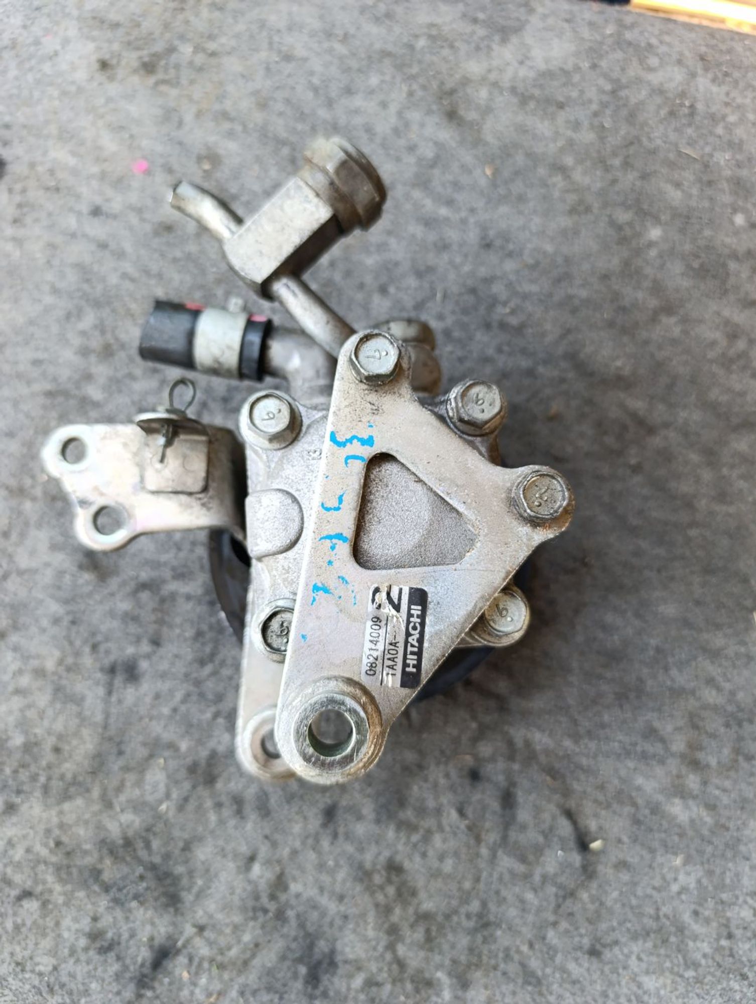 https://ycs.partsauto.market/partsauto-images/thmbs/userImages/d9b05010c61782443e0b3e264cf05921/part/d21a588e-87b7-443f-a0ae-59a71761124f_1783512568868.jpg